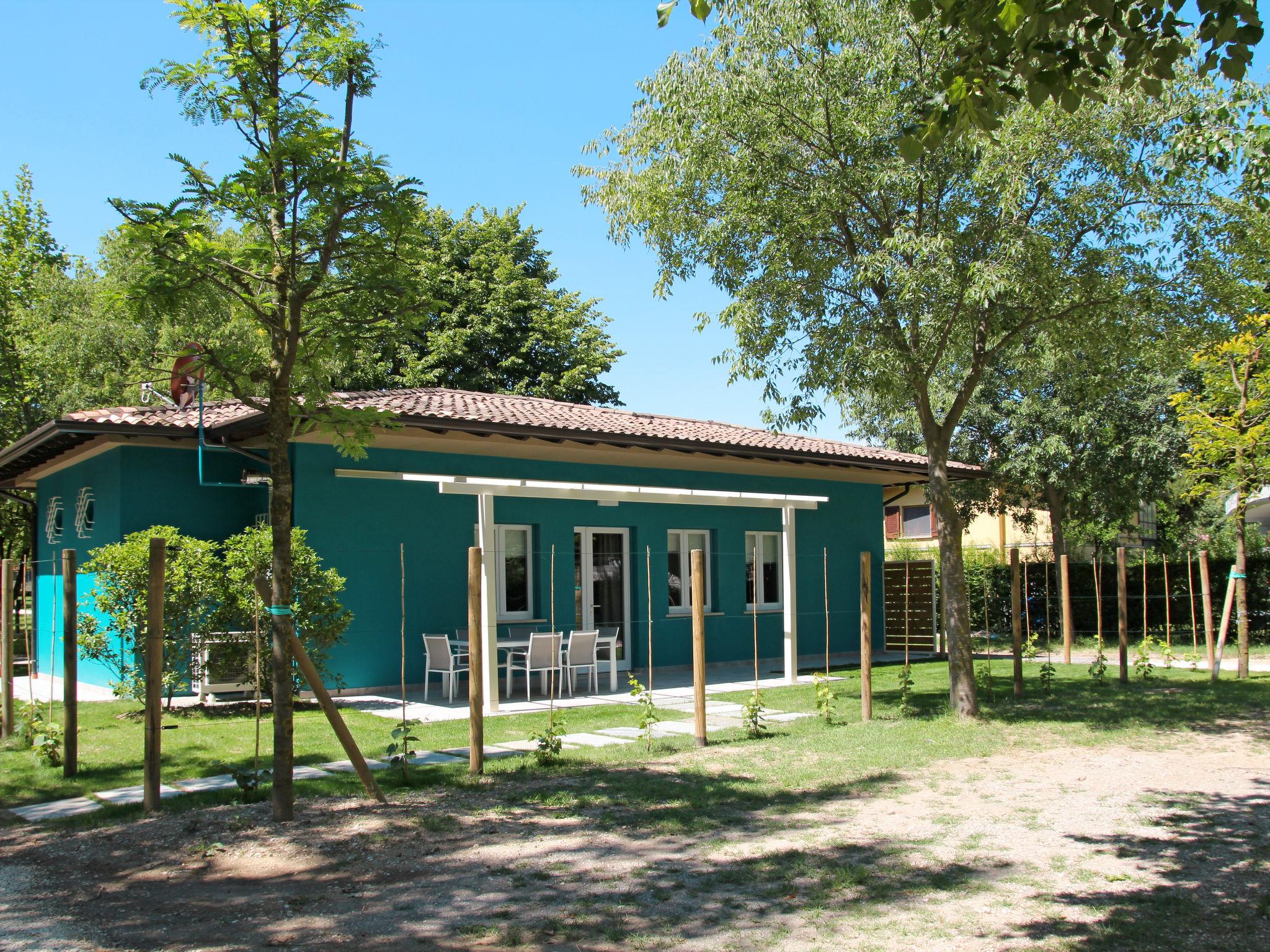 Foto 1 - Casa de 2 quartos em Manerba del Garda com piscina e vista para a montanha