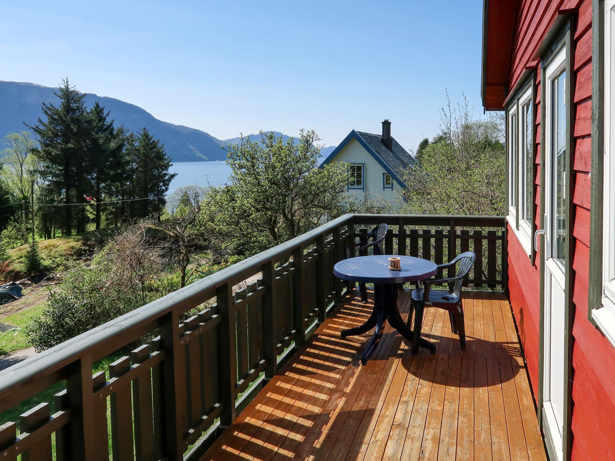 Foto 6 - Casa de 2 quartos em Salbu com jardim e terraço