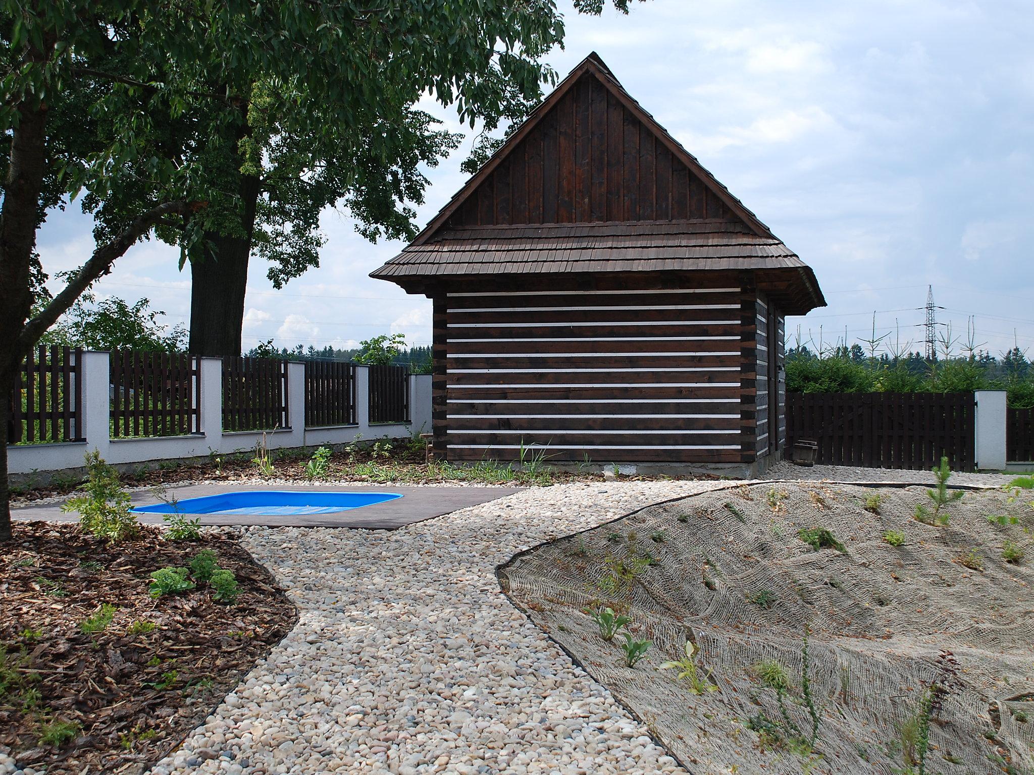 Foto 36 - Casa con 5 camere da letto a Holetín con piscina privata e giardino