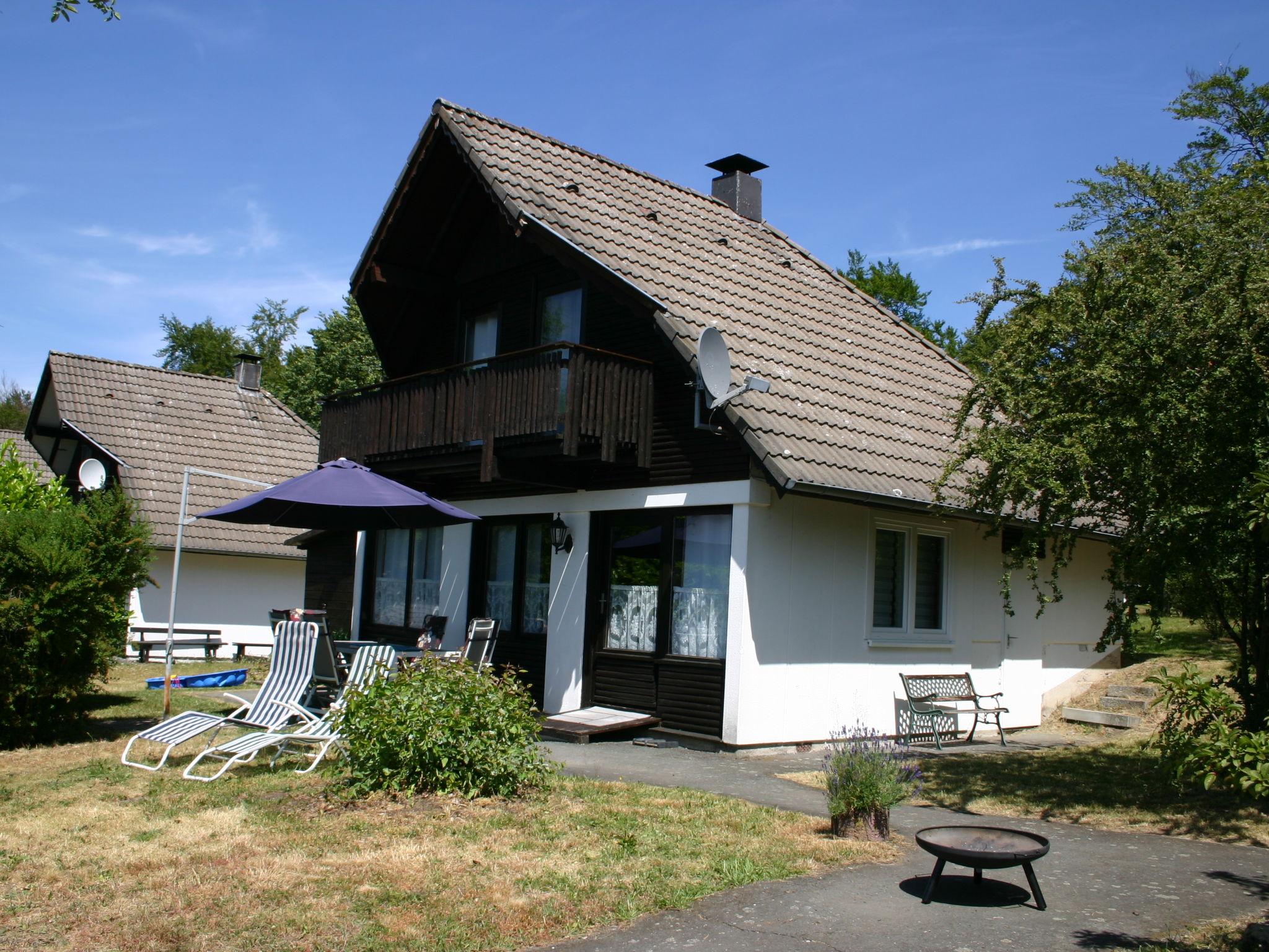 Foto 1 - Casa con 3 camere da letto a Frankenau con terrazza e vista sulle montagne