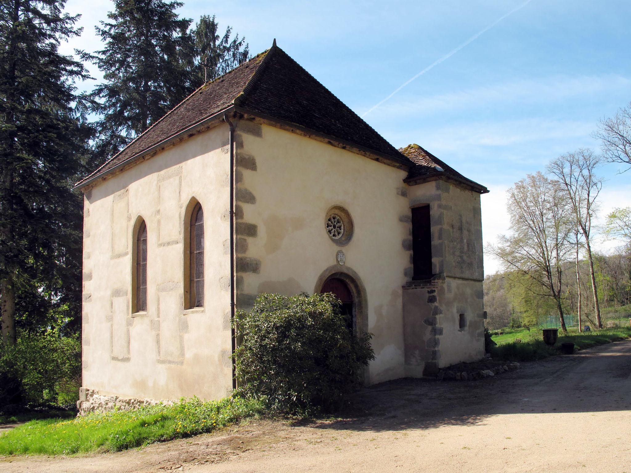 Photo 21 - Maison de 3 chambres à La Grande-Verrière avec jardin et terrasse