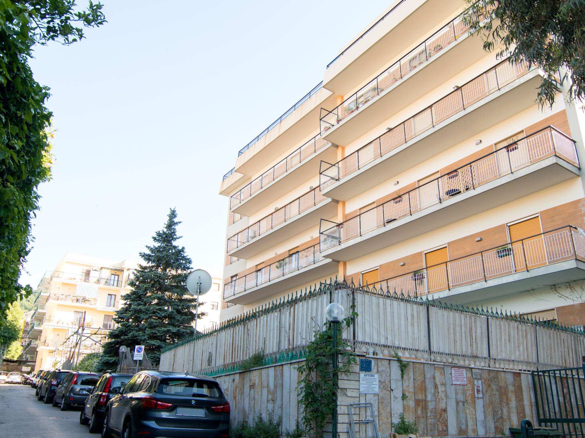 Photo 21 - 2 bedroom Apartment in Sorrento with terrace and sea view