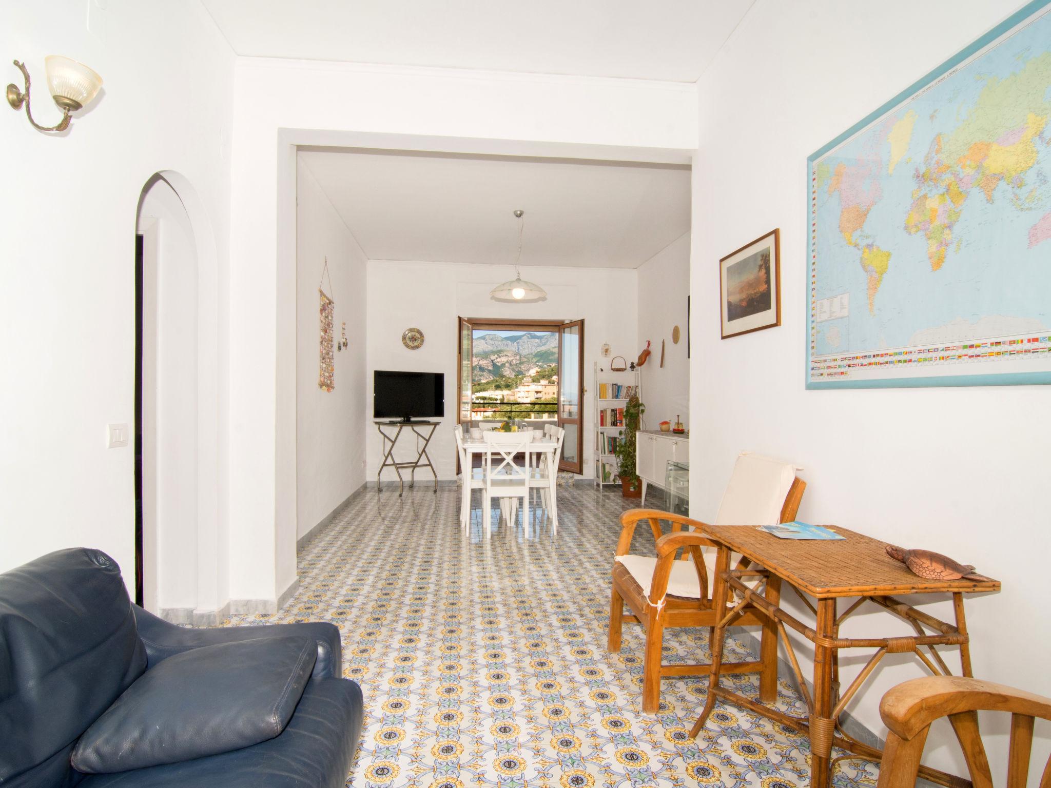 Foto 7 - Apartment mit 2 Schlafzimmern in Sorrento mit terrasse und blick aufs meer