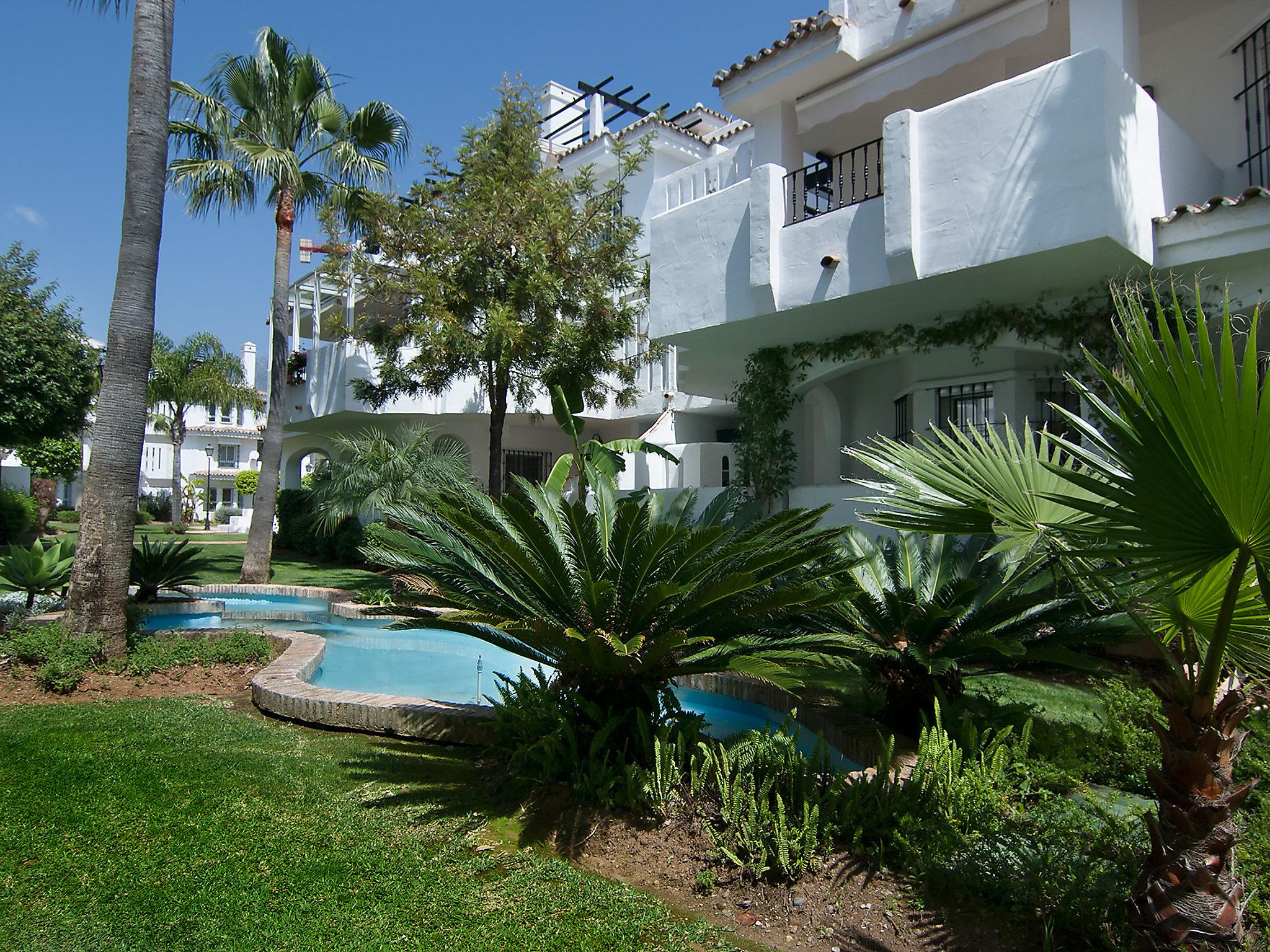 Photo 6 - 2 bedroom Apartment in Marbella with swimming pool and sea view