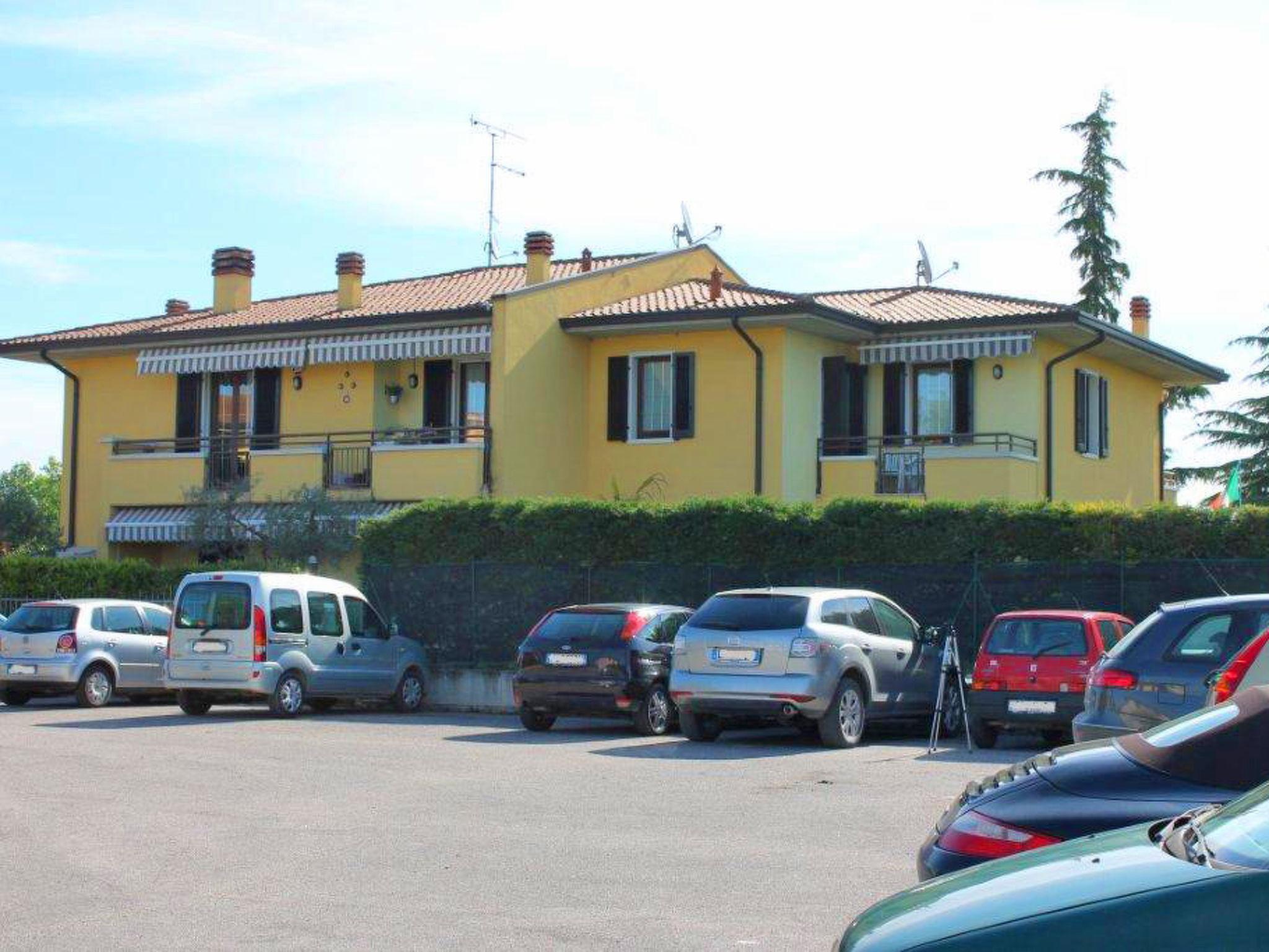 Photo 20 - Appartement de 2 chambres à Lazise avec piscine et vues sur la montagne