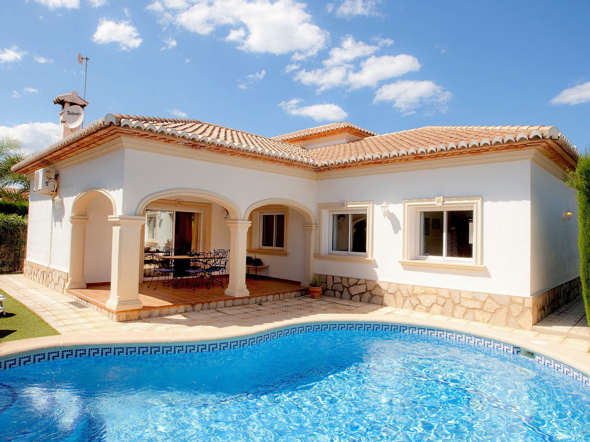 Foto 1 - Casa con 3 camere da letto a els Poblets con piscina privata e vista mare