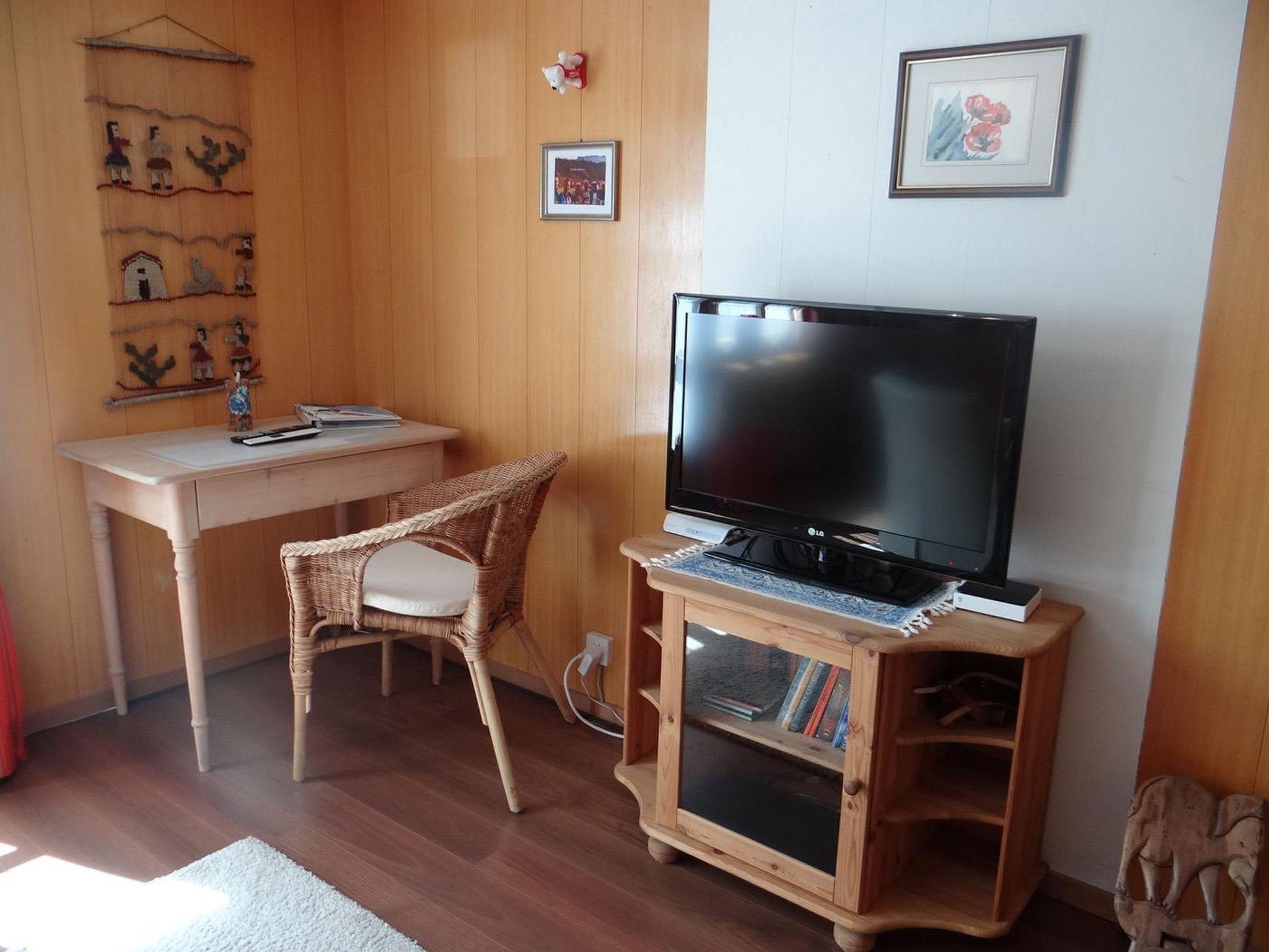 Foto 9 - Apartamento de 2 quartos em Engelberg com jardim