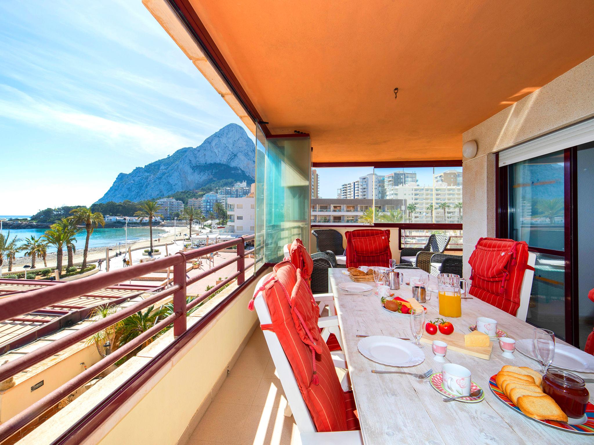 Photo 1 - Appartement de 2 chambres à Calp avec piscine et vues à la mer