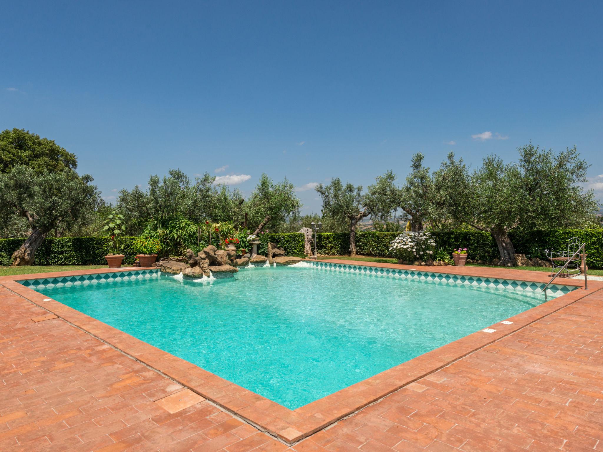 Foto 23 - Casa de 3 habitaciones en Scansano con piscina privada y vistas al mar