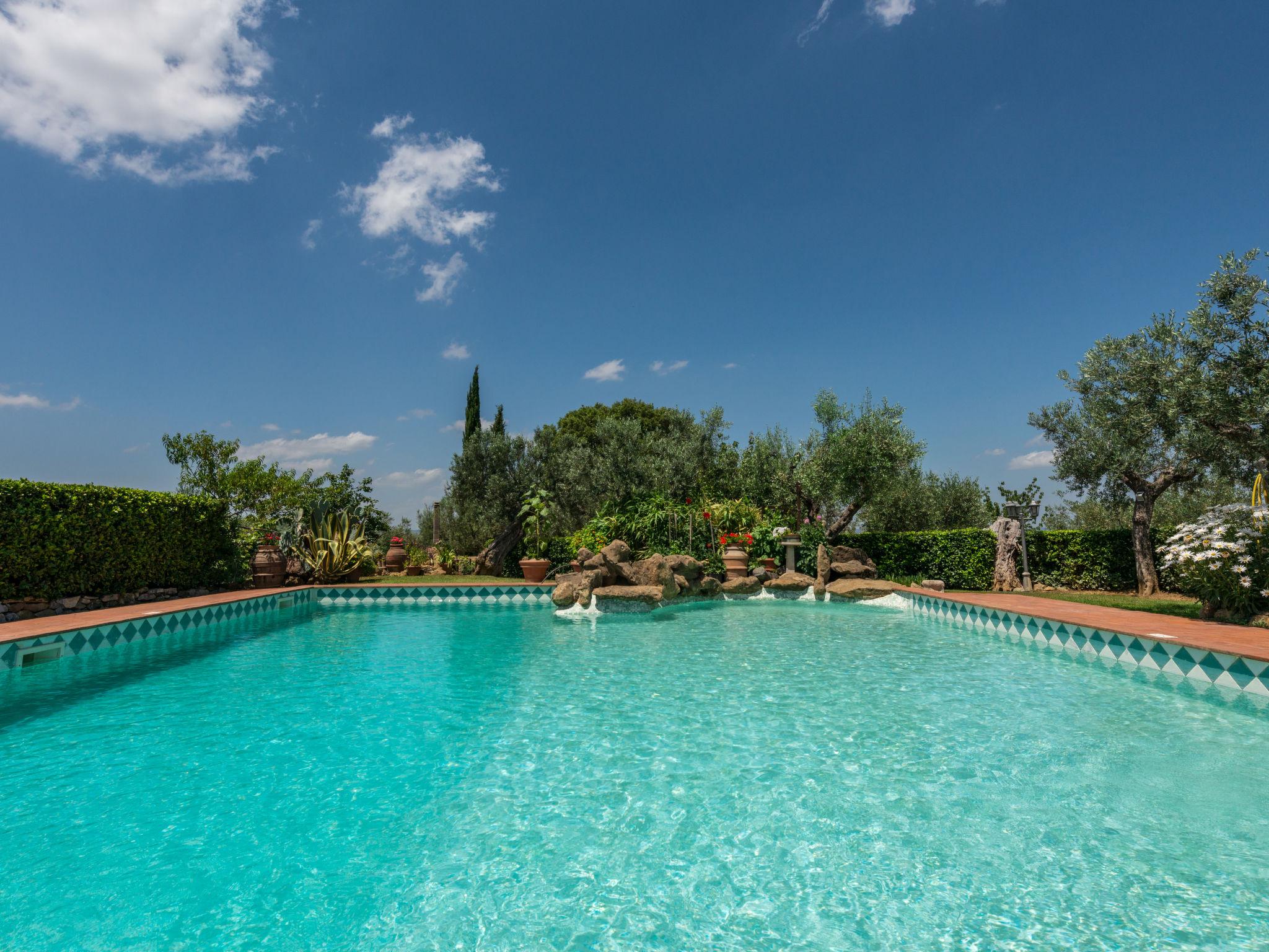 Foto 1 - Casa de 3 habitaciones en Scansano con piscina privada y jardín