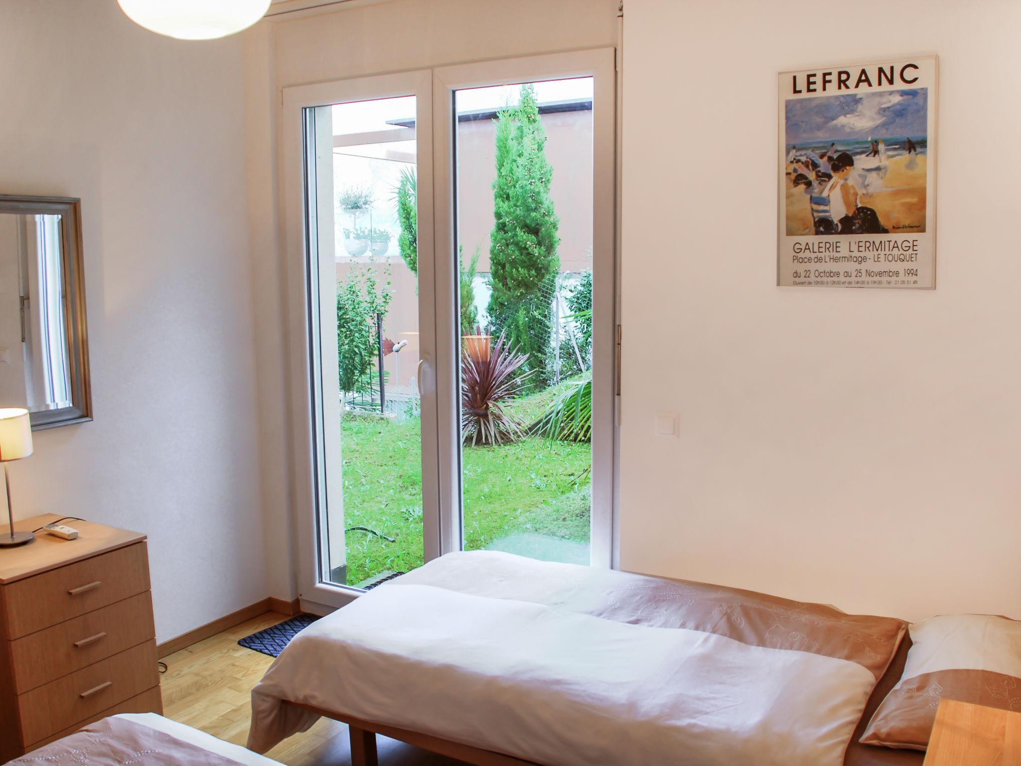 Photo 18 - 2 bedroom Apartment in Gambarogno with swimming pool and garden