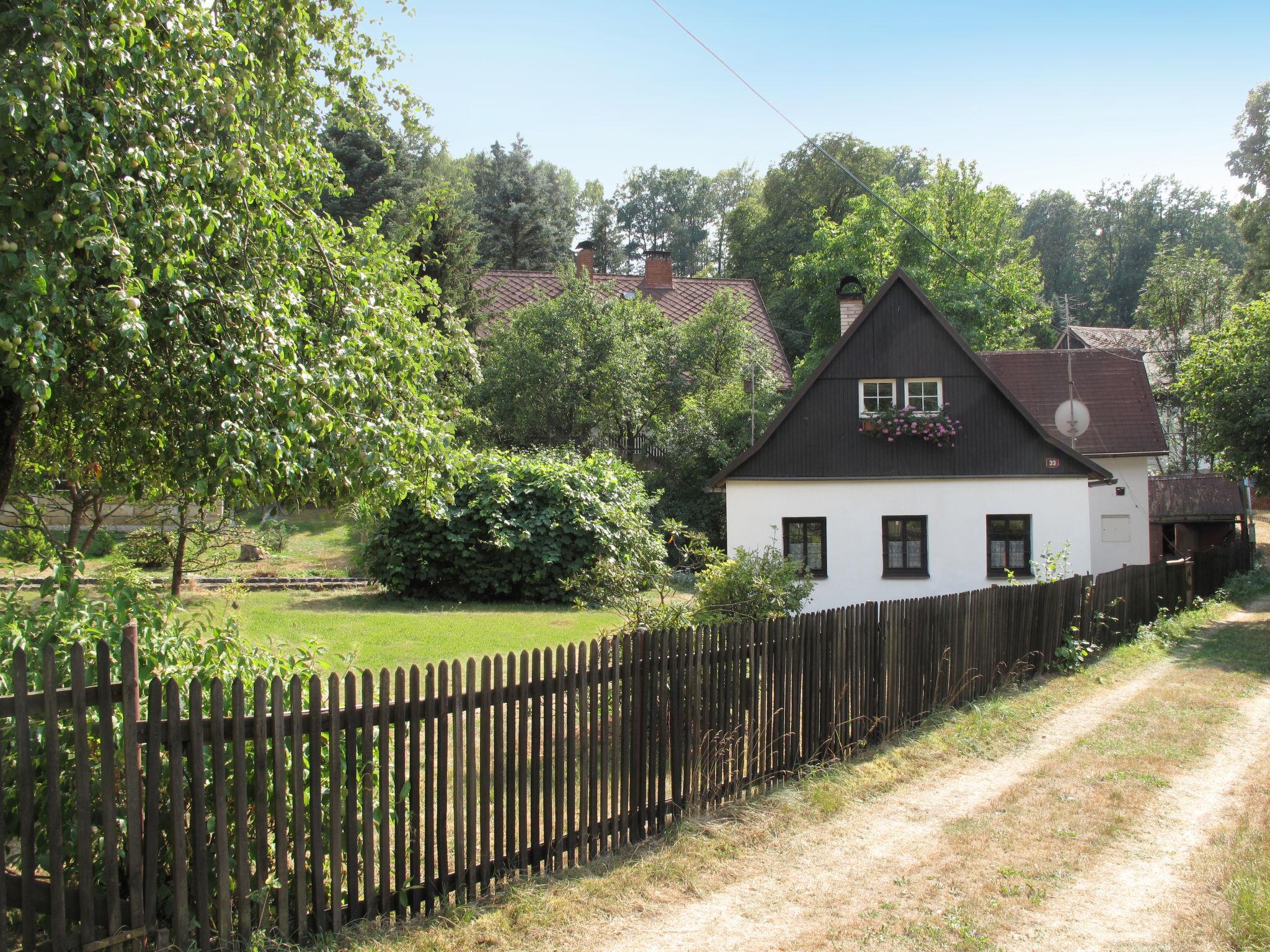 Foto 23 - Haus mit 2 Schlafzimmern in Prysk mit garten