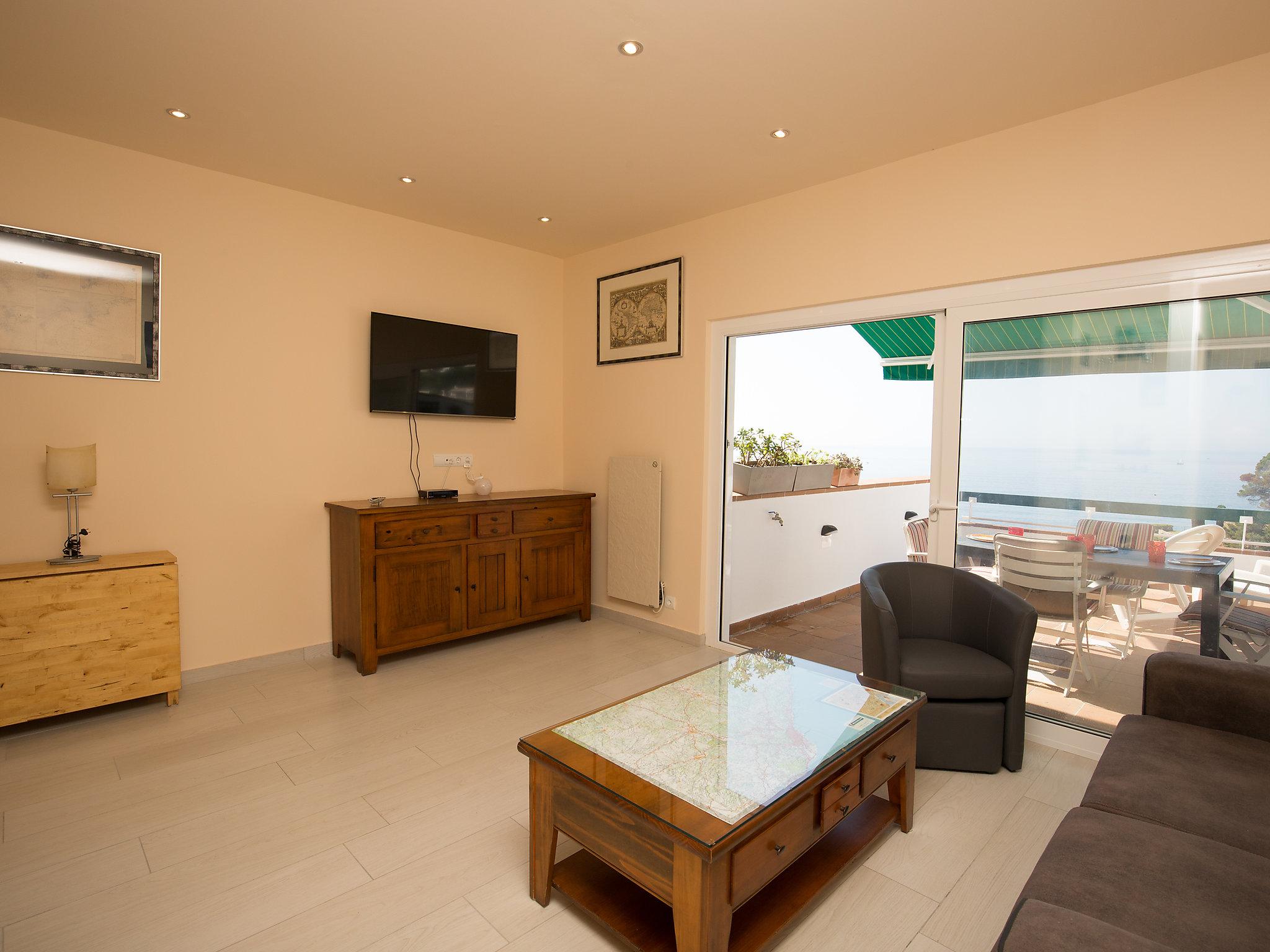 Foto 4 - Apartamento de 3 quartos em Tossa de Mar com terraço e vistas do mar