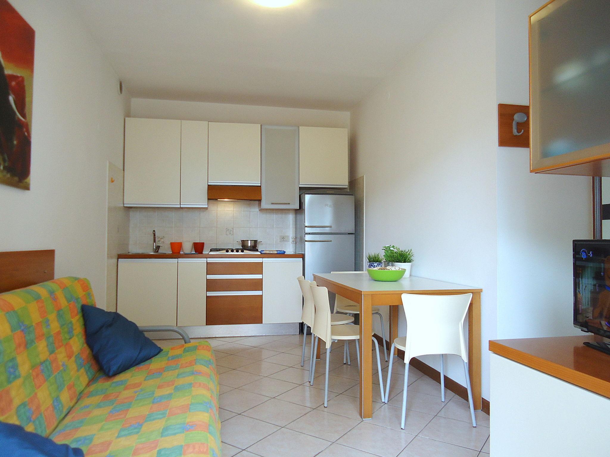 Foto 3 - Apartment mit 2 Schlafzimmern in San Michele al Tagliamento mit terrasse und blick aufs meer