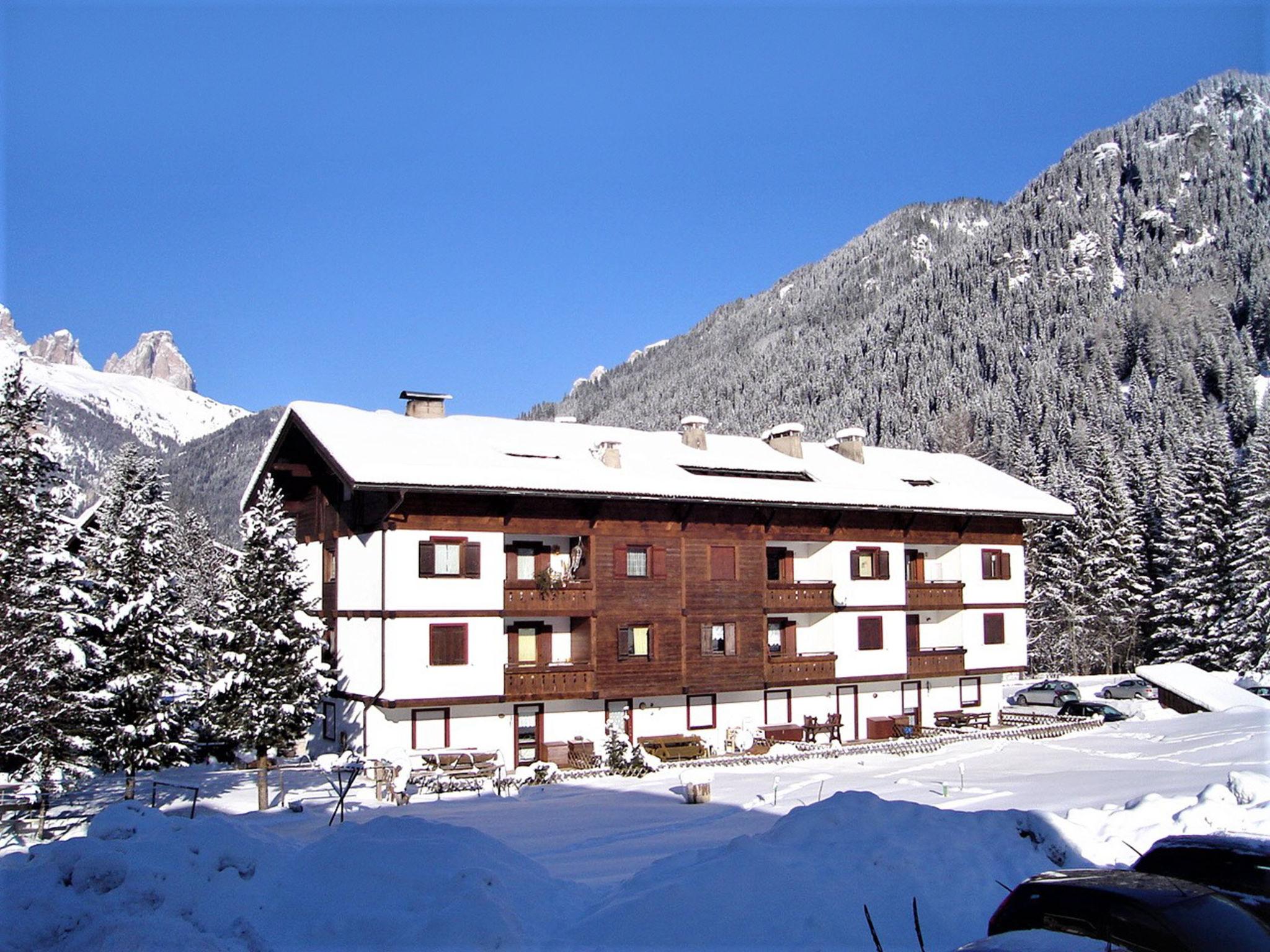Foto 14 - Apartamento de 2 habitaciones en Canazei con vistas a la montaña
