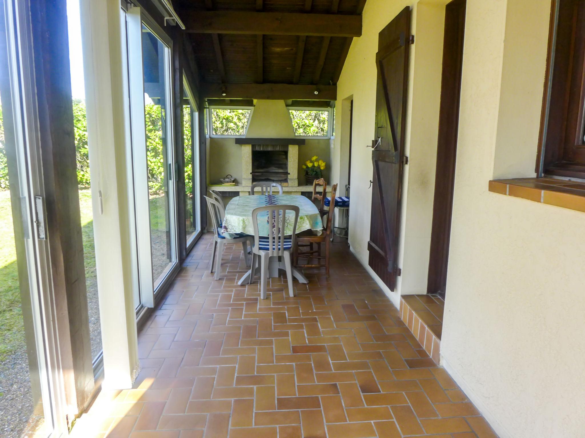 Photo 14 - 3 bedroom House in Capbreton with garden