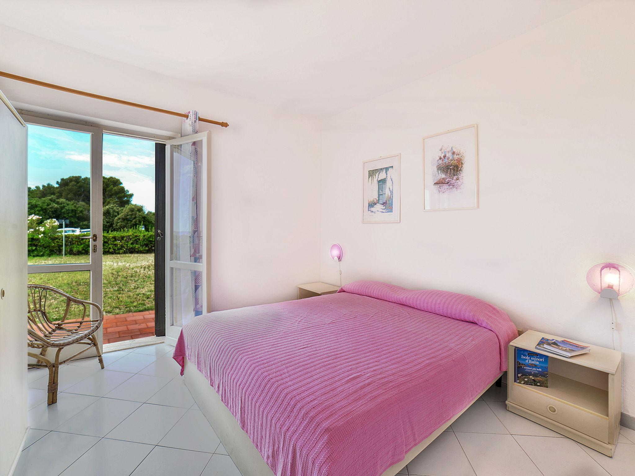 Foto 5 - Appartamento con 1 camera da letto a Capoliveri con giardino e vista mare