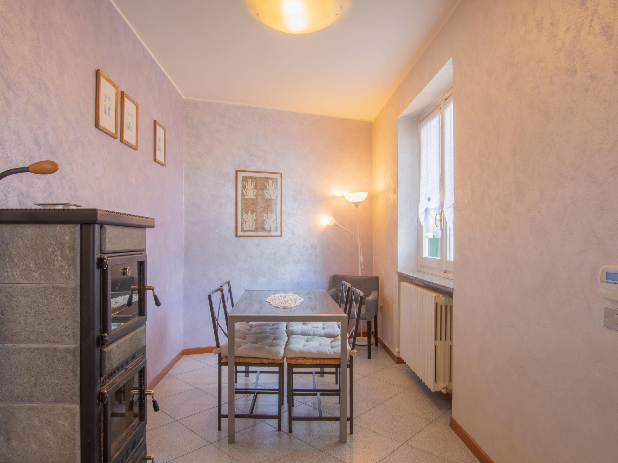 Photo 9 - 3 bedroom House in Bellano with private pool and garden