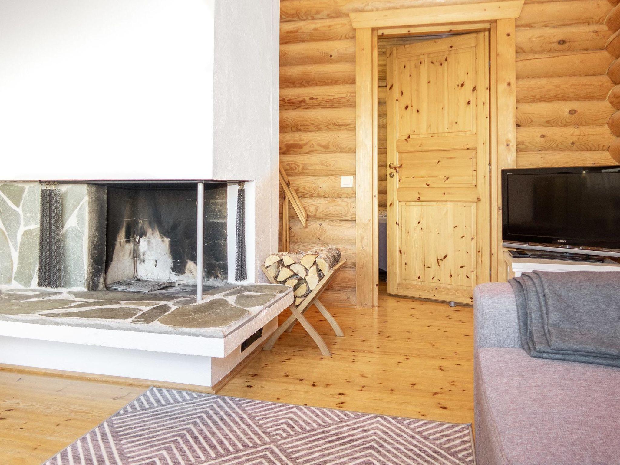 Photo 5 - 1 bedroom House in Kuusamo with sauna and mountain view