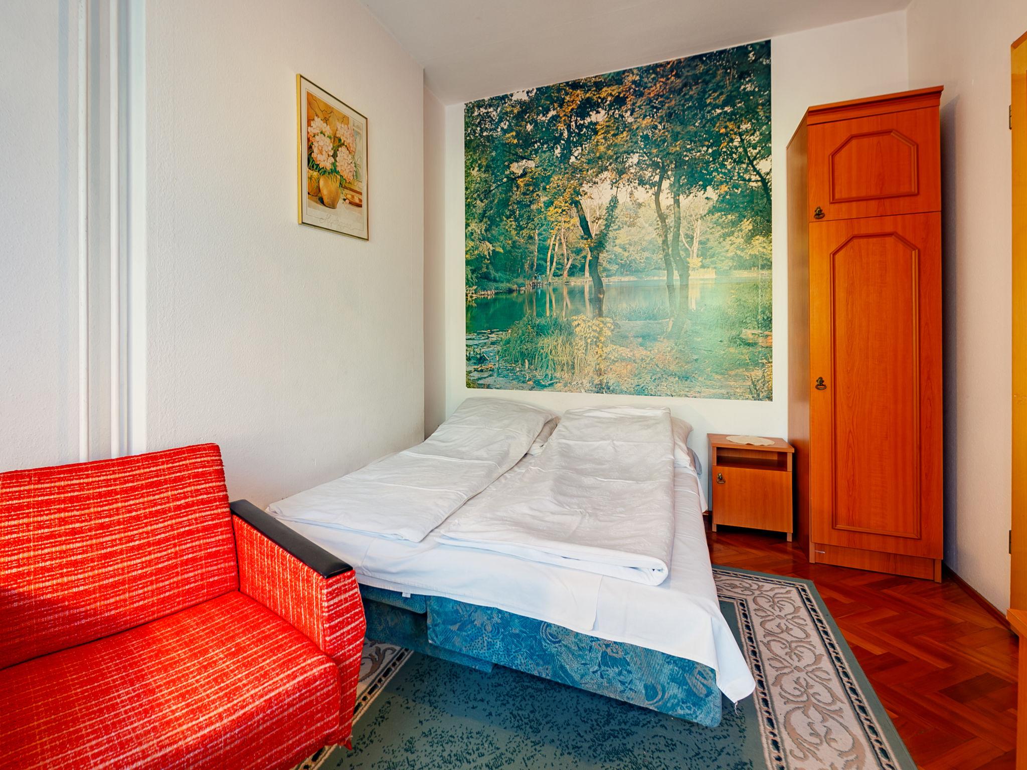 Foto 14 - Casa con 3 camere da letto a Zamárdi con giardino e terrazza