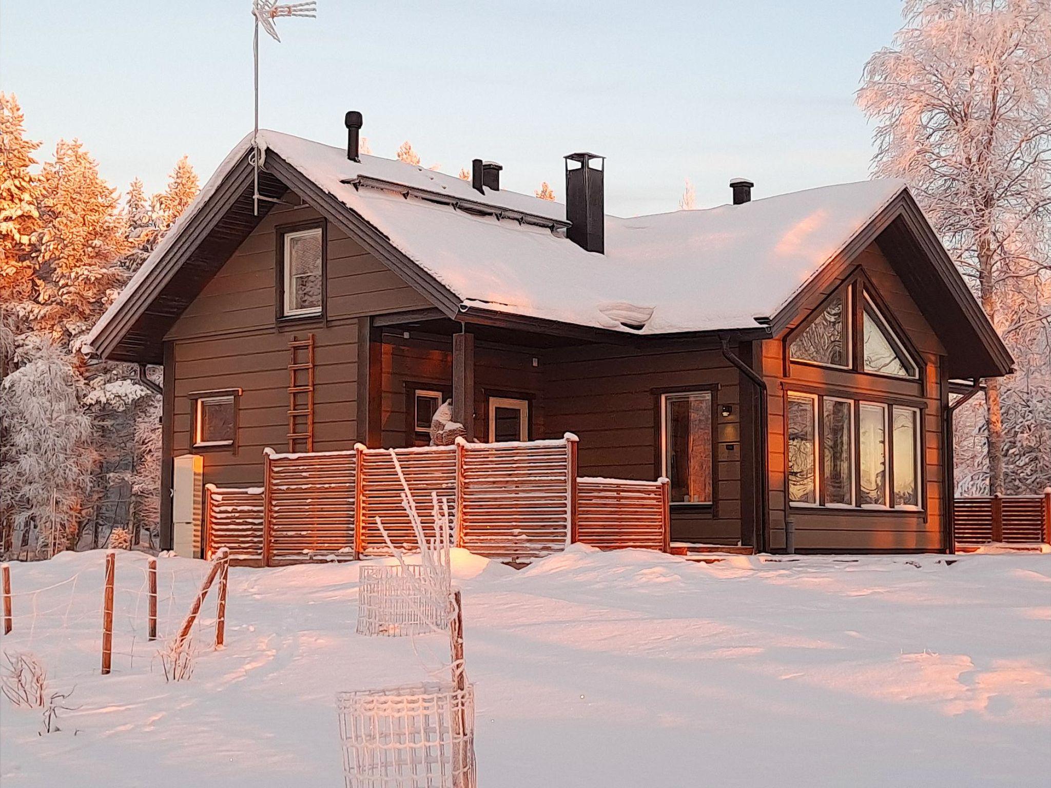 Foto 37 - Casa de 2 quartos em Rovaniemi com sauna e vista para a montanha