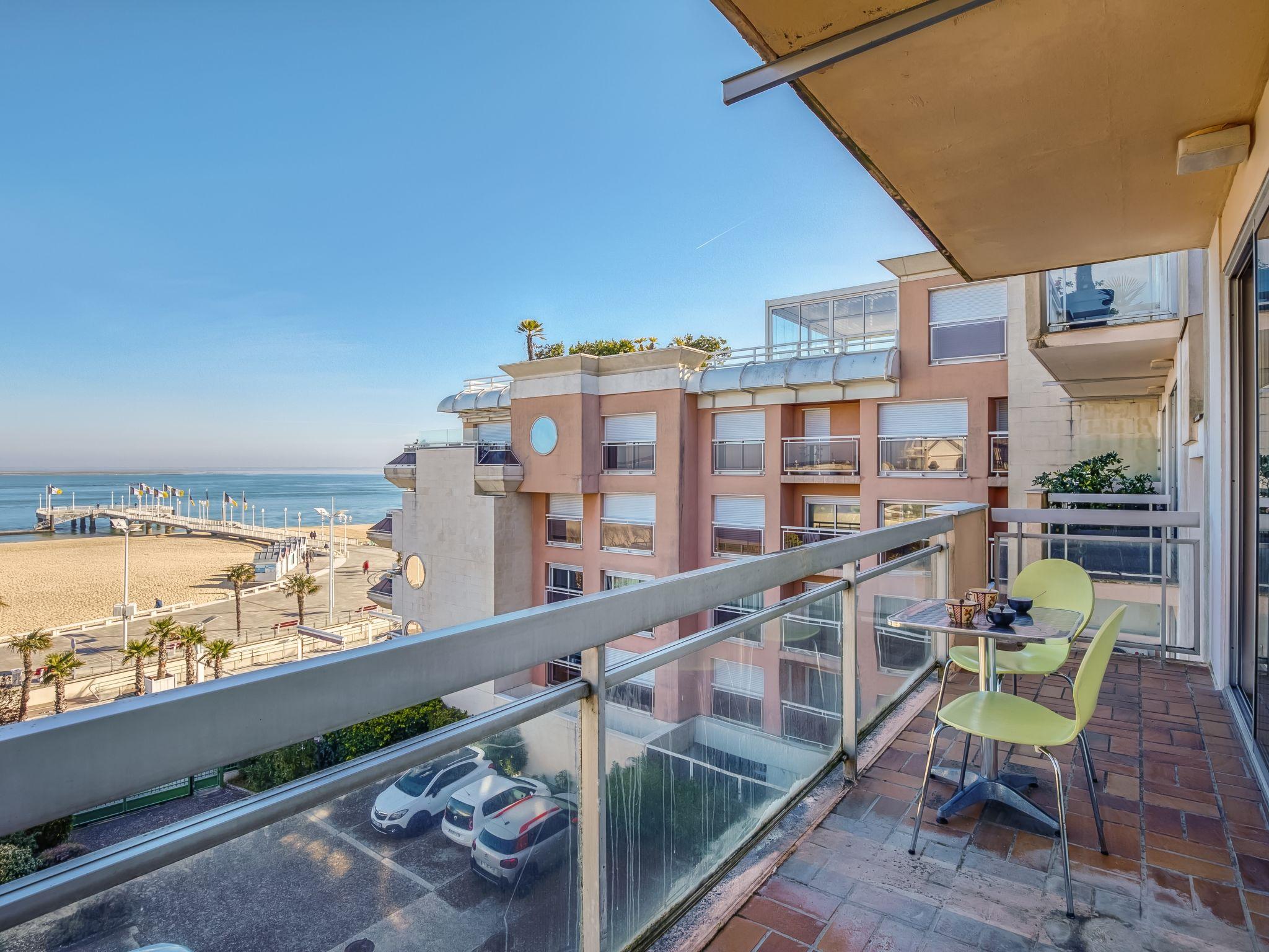 Foto 2 - Apartamento de 2 habitaciones en Arcachon con terraza y vistas al mar