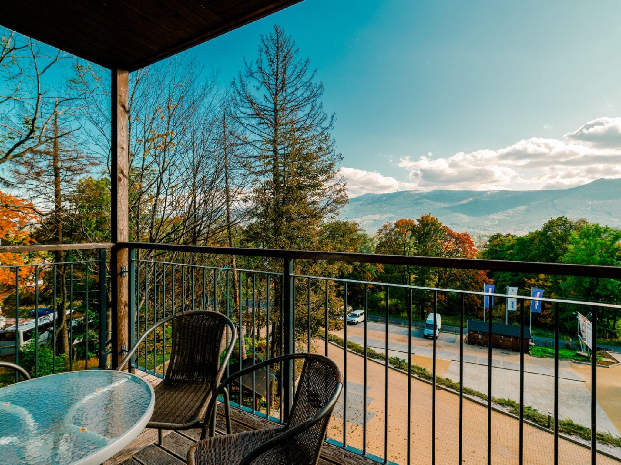 Foto 1 - Apartment mit 1 Schlafzimmer in Szklarska Poręba mit blick auf die berge