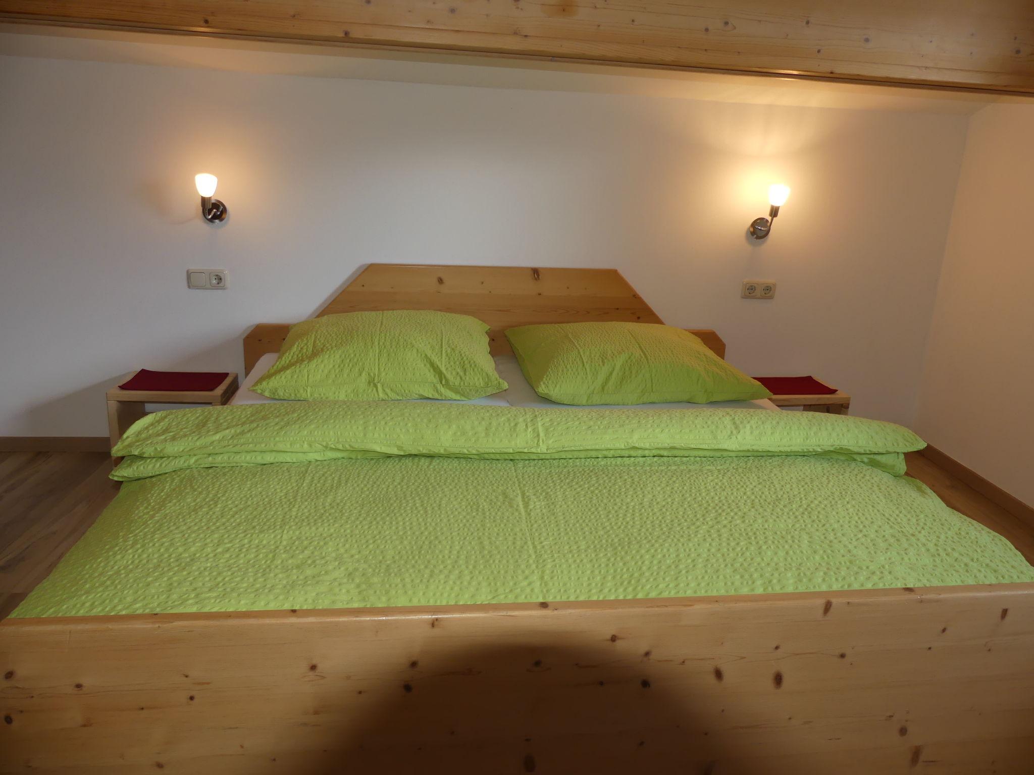 Foto 13 - Appartamento con 3 camere da letto a Piesendorf con terrazza e vista sulle montagne