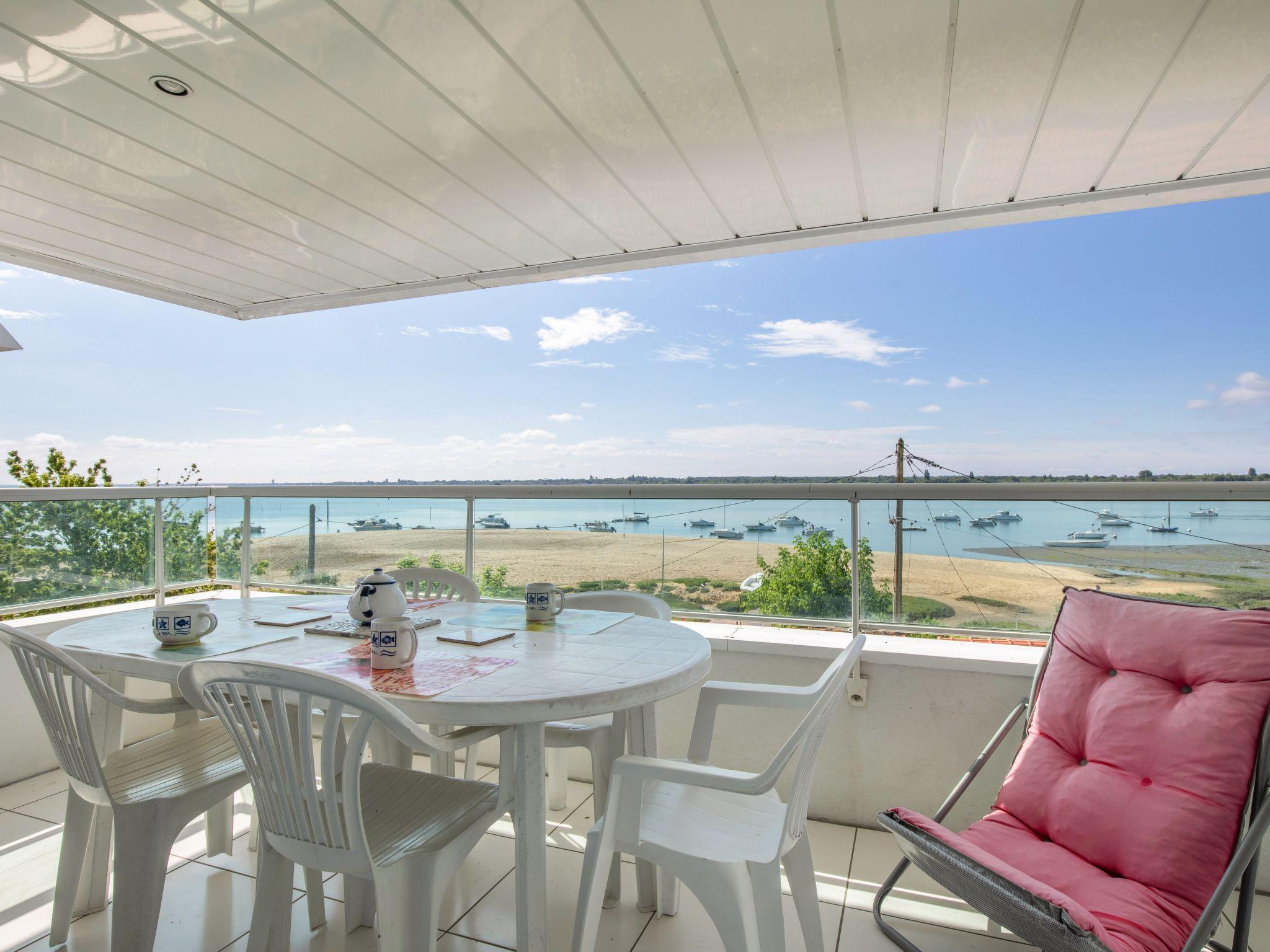 Photo 1 - Appartement de 2 chambres à Arcachon avec terrasse et vues à la mer