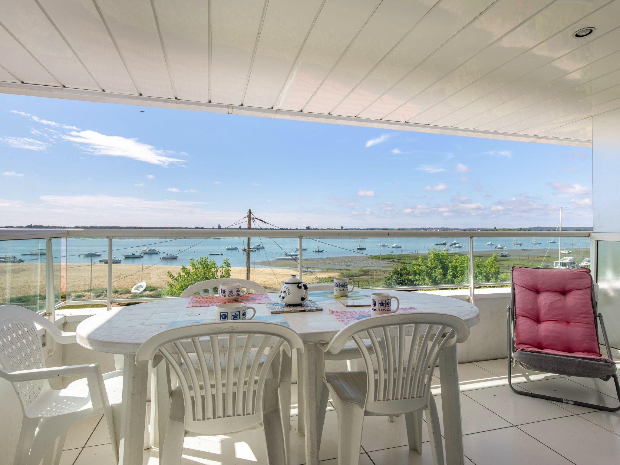 Photo 10 - Appartement de 2 chambres à Arcachon avec terrasse et vues à la mer