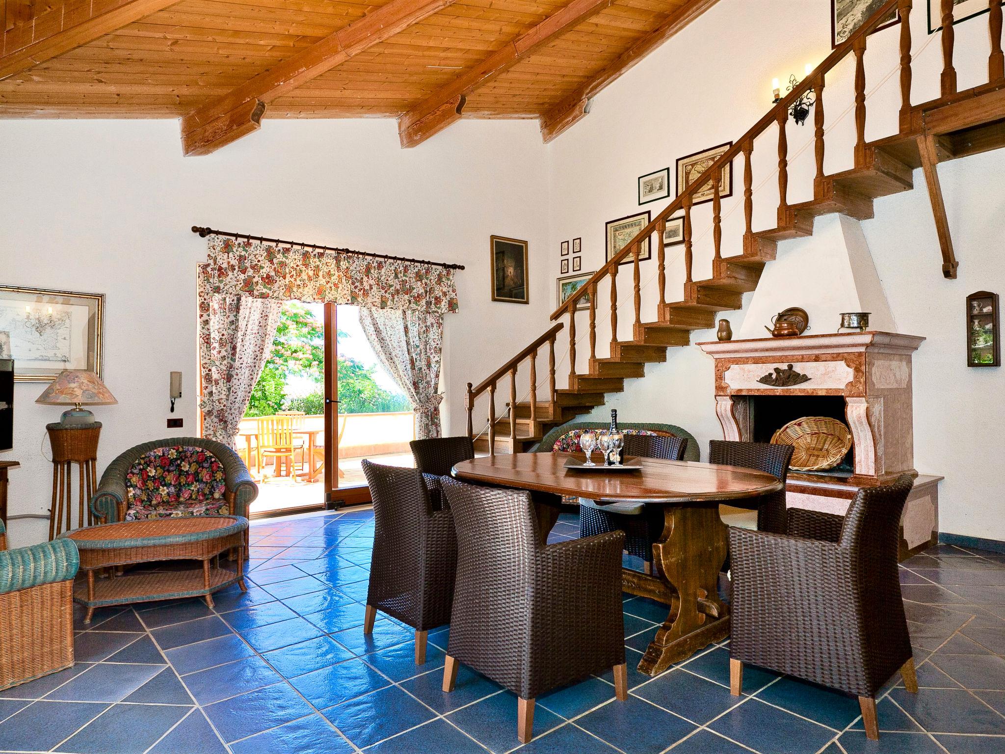 Photo 4 - 6 bedroom House in Valderice with private pool and terrace