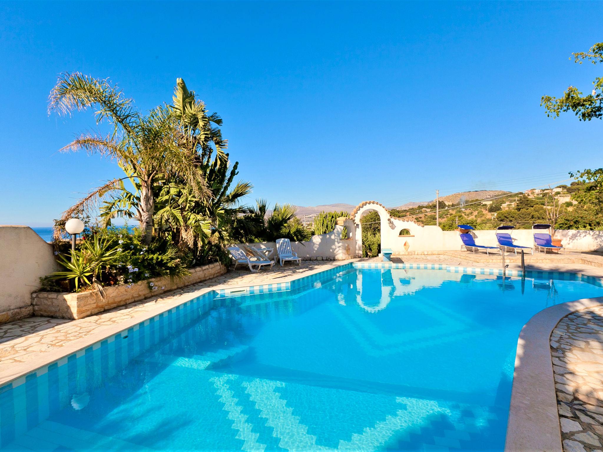 Photo 39 - Maison de 6 chambres à Valderice avec piscine privée et jardin