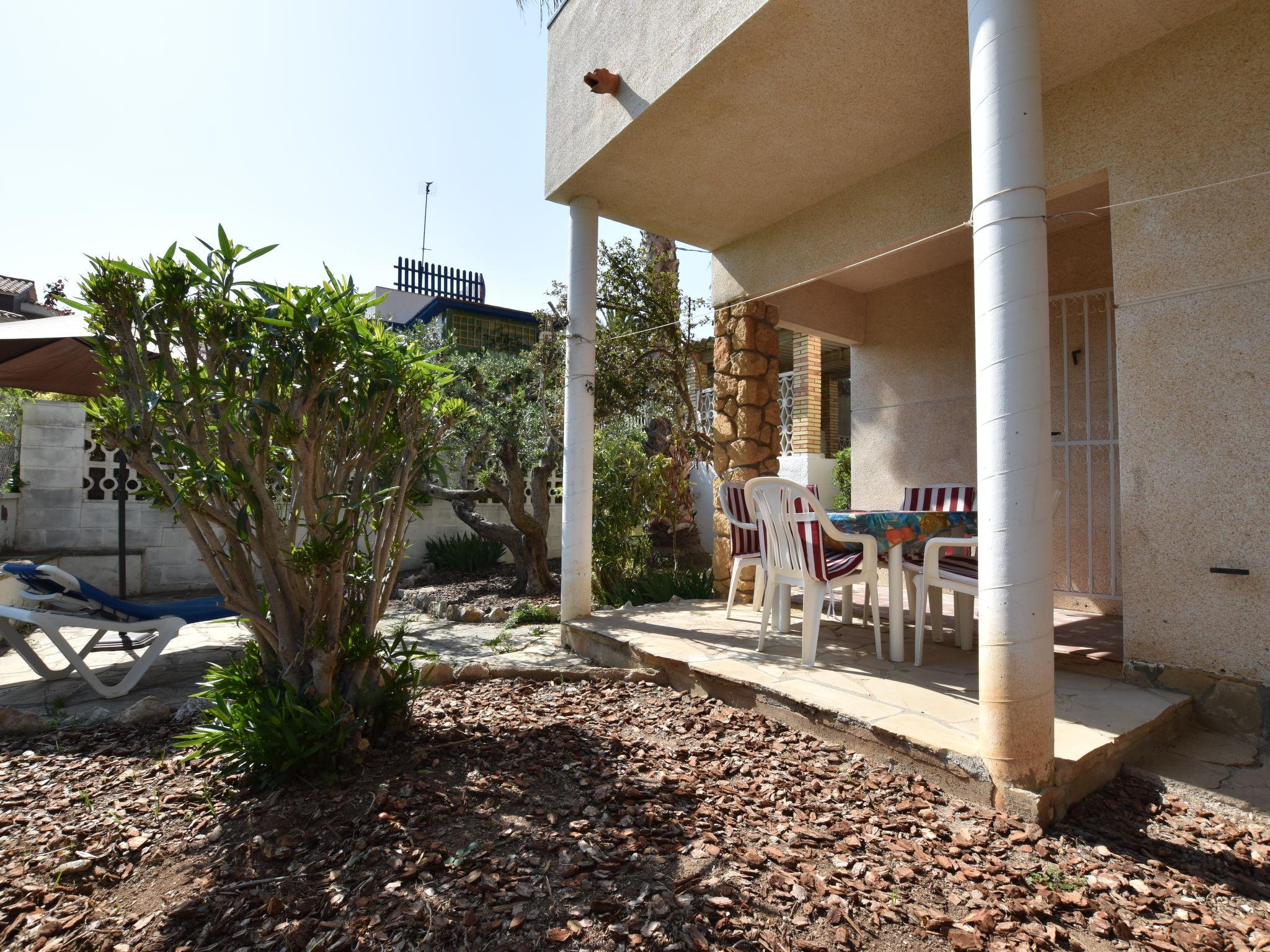 Photo 12 - Appartement de 2 chambres à Torredembarra avec jardin