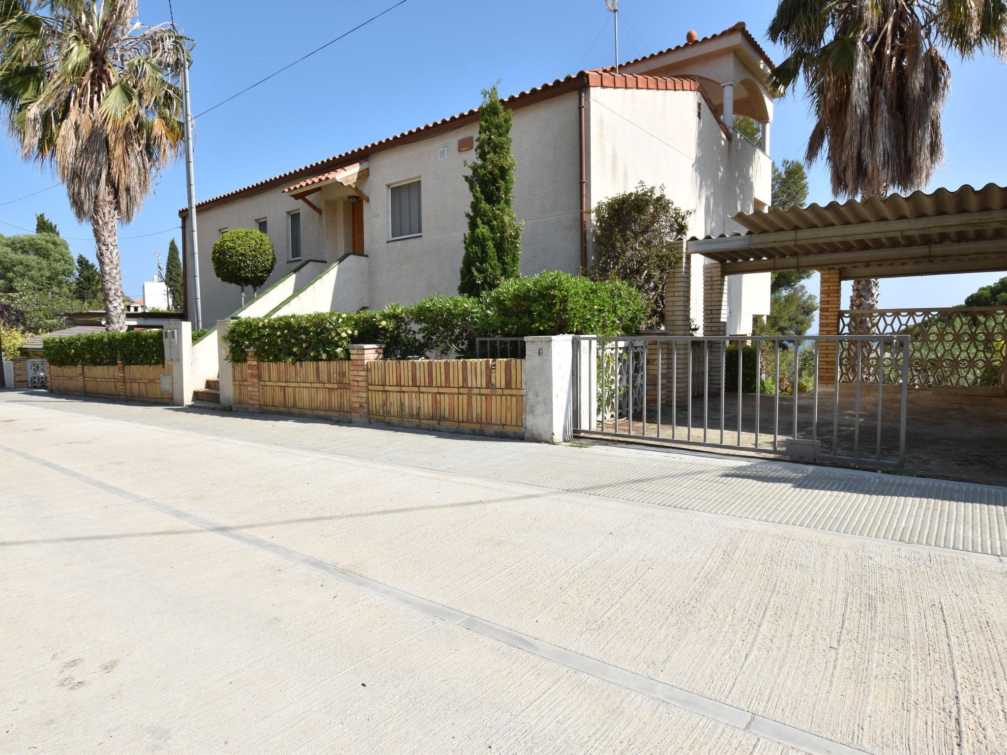 Photo 14 - Appartement de 2 chambres à Torredembarra avec jardin et vues à la mer