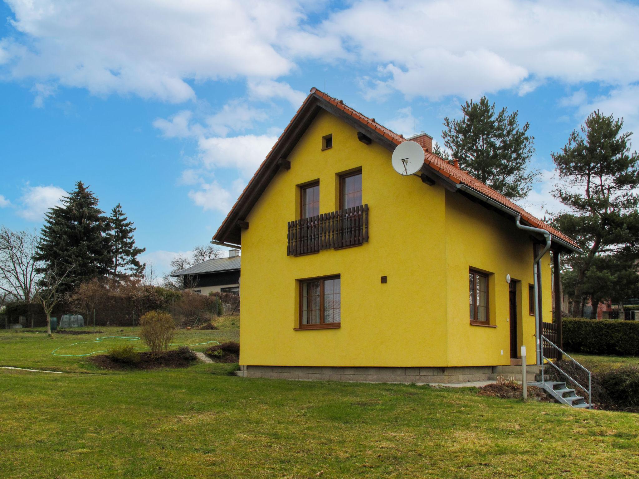 Foto 23 - Casa con 2 camere da letto a Zásada con piscina e giardino