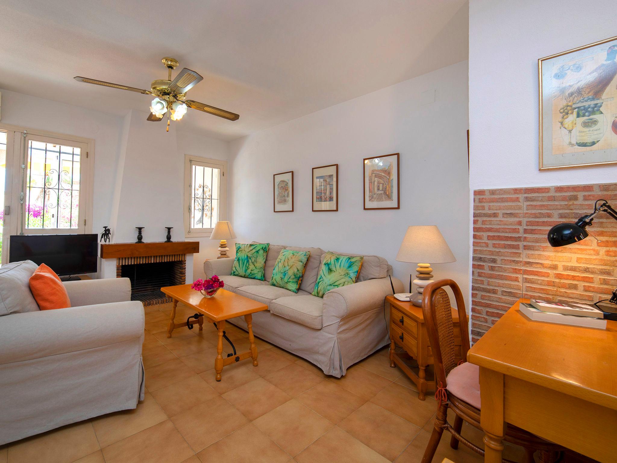 Photo 3 - 3 bedroom House in Calp with swimming pool and sea view