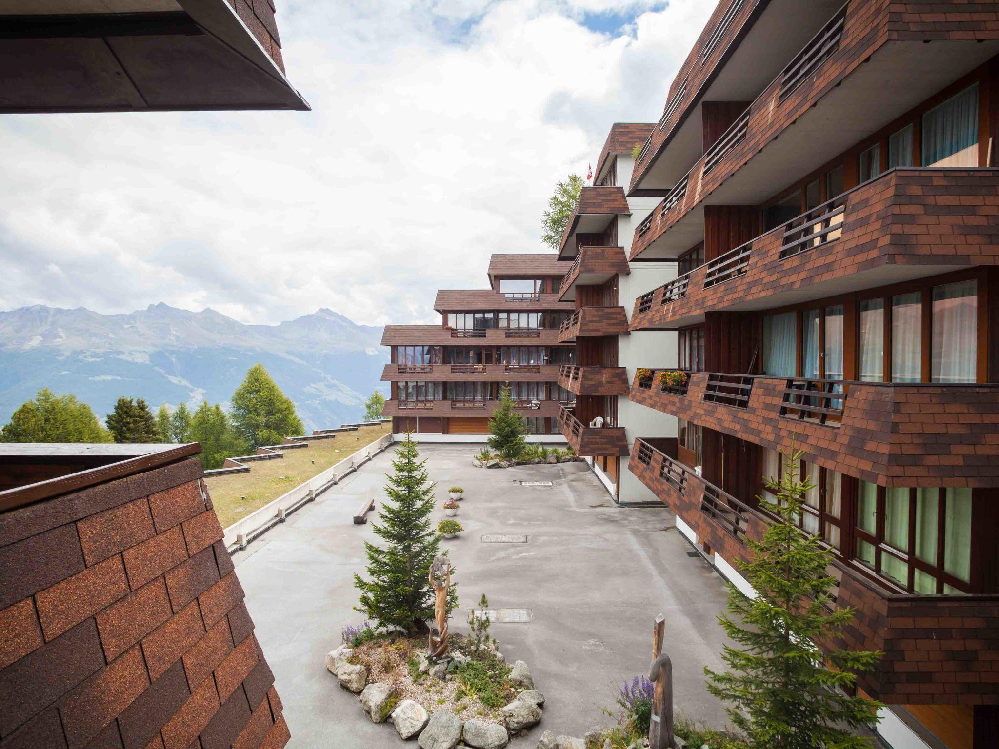 Foto 10 - Appartamento con 2 camere da letto a Vex con piscina e vista sulle montagne