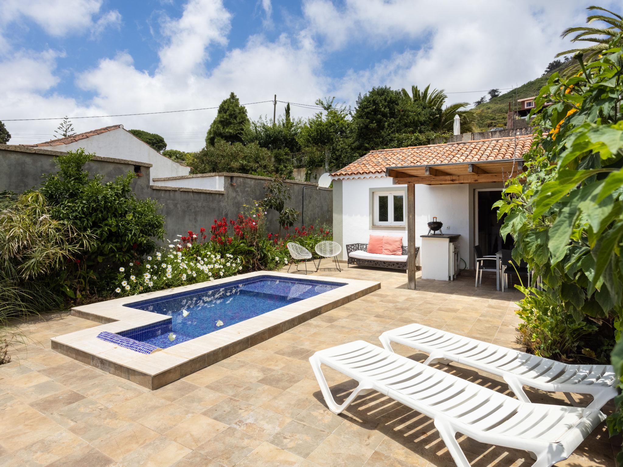 Foto 15 - Casa de 1 habitación en El Rosario con piscina privada y jardín