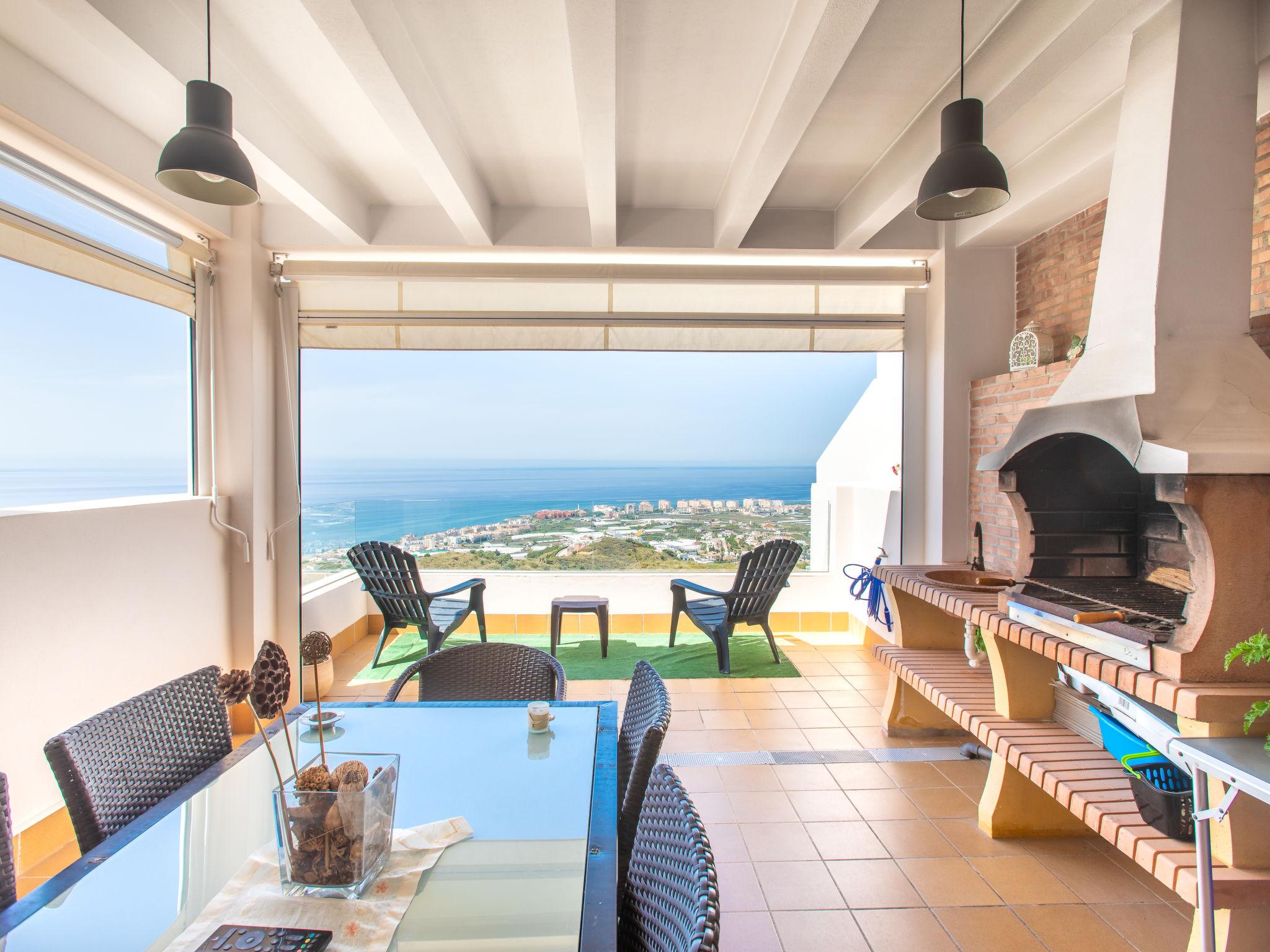 Photo 3 - Maison de 3 chambres à Torrox avec piscine et jardin