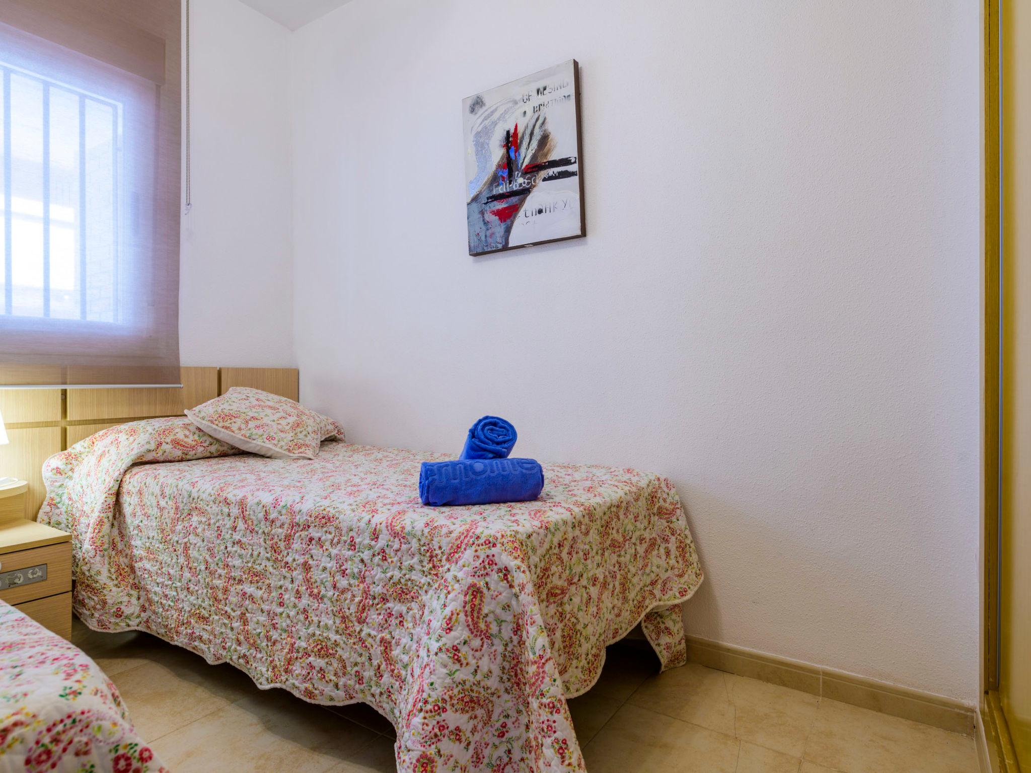Foto 16 - Apartamento de 2 quartos em Cabanes com piscina e vistas do mar