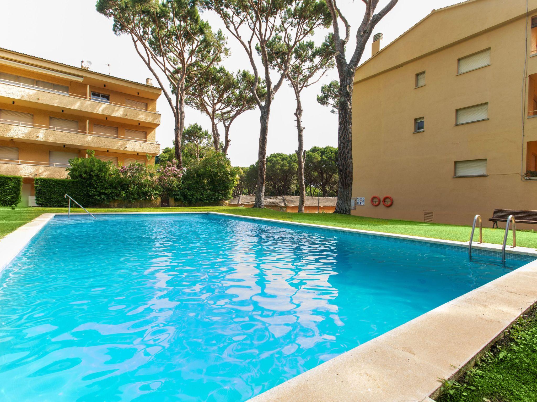 Photo 1 - Appartement de 3 chambres à Pals avec piscine et vues à la mer