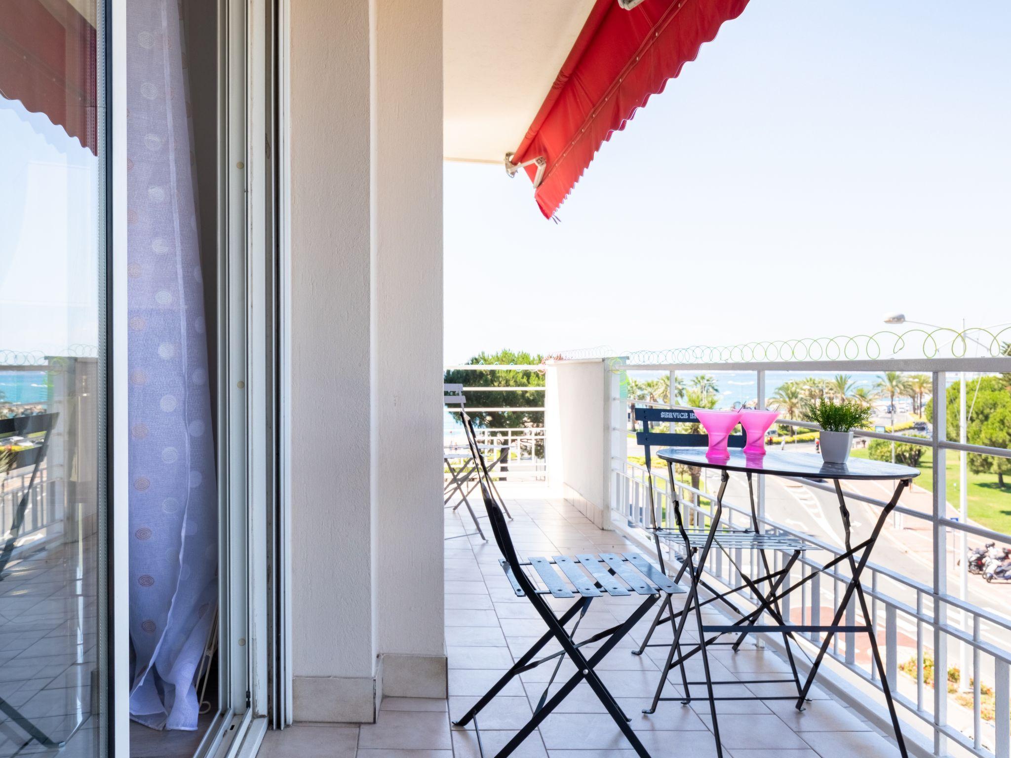 Foto 6 - Apartment mit 2 Schlafzimmern in Cagnes-sur-Mer mit terrasse und blick aufs meer