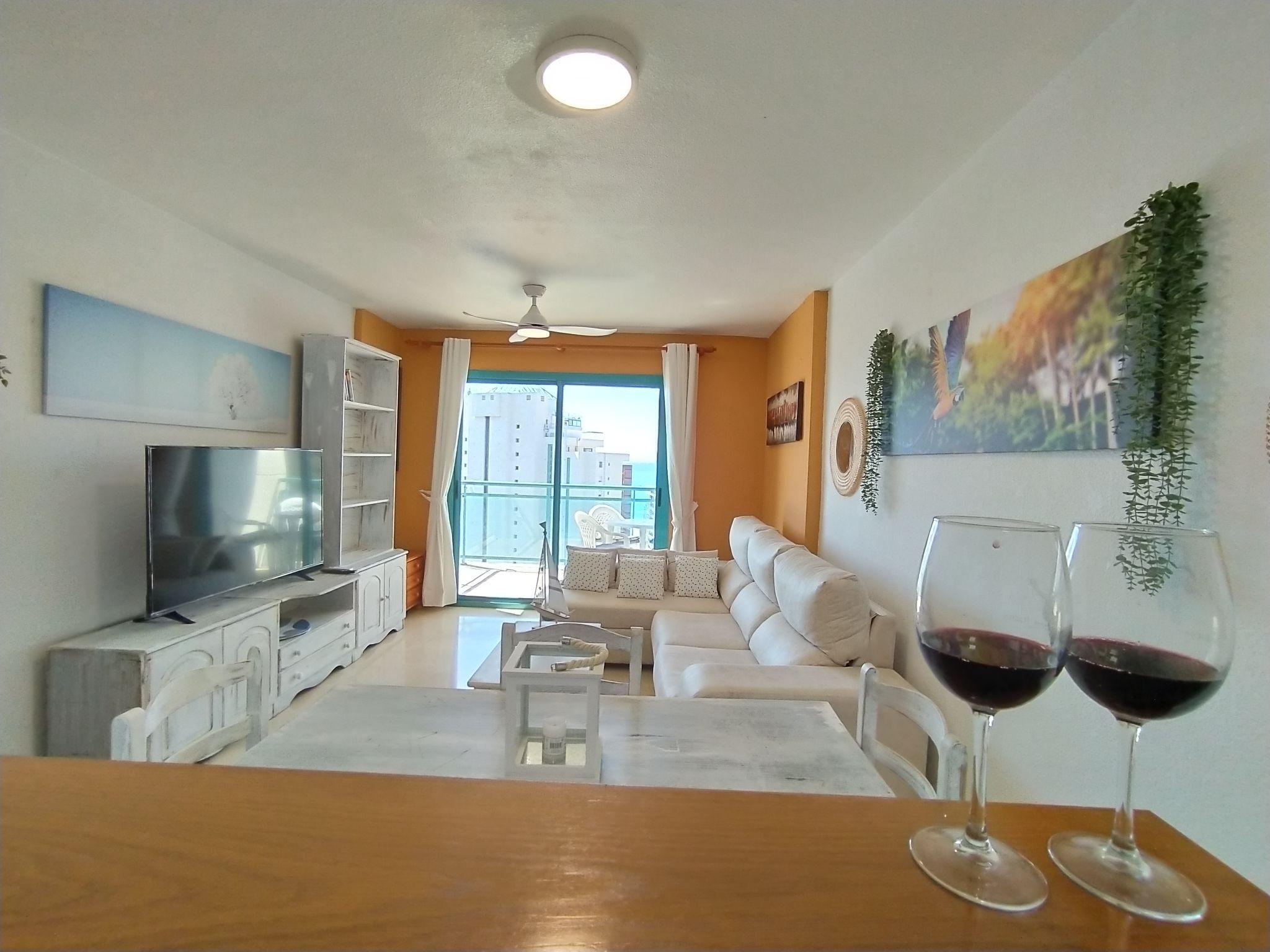 Photo 2 - Appartement de 1 chambre à Villajoyosa avec piscine et vues à la mer