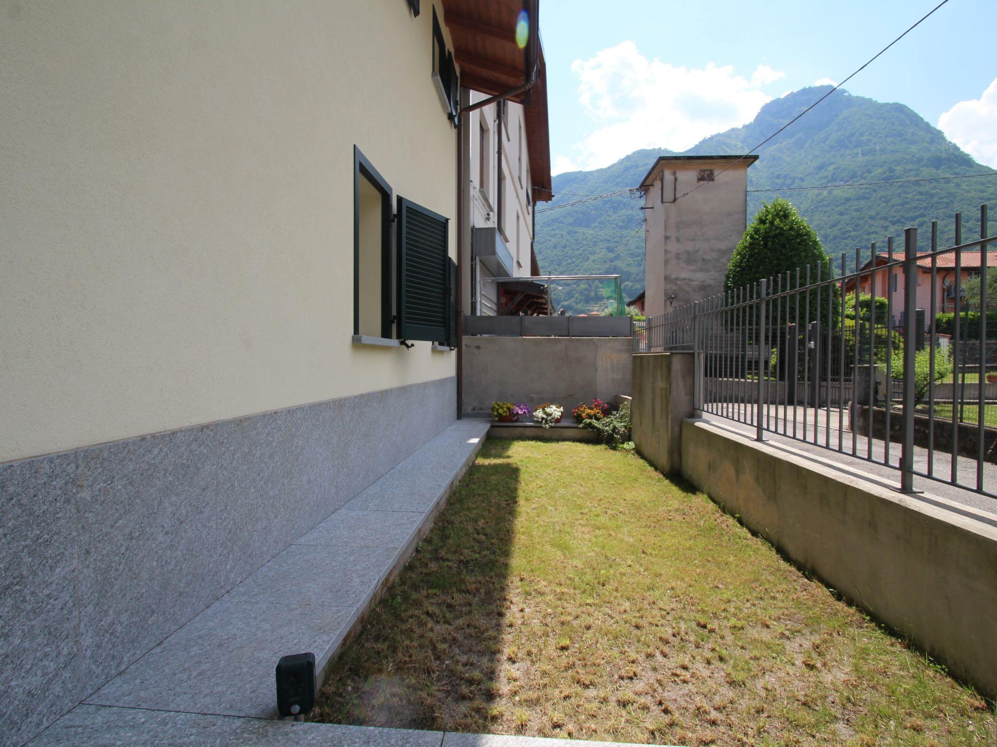 Foto 30 - Apartamento de 2 quartos em Dongo com jardim e vista para a montanha