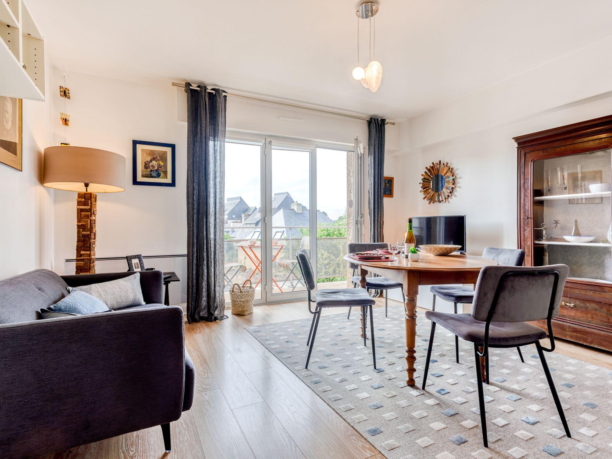 Photo 1 - 1 bedroom Apartment in Dinard