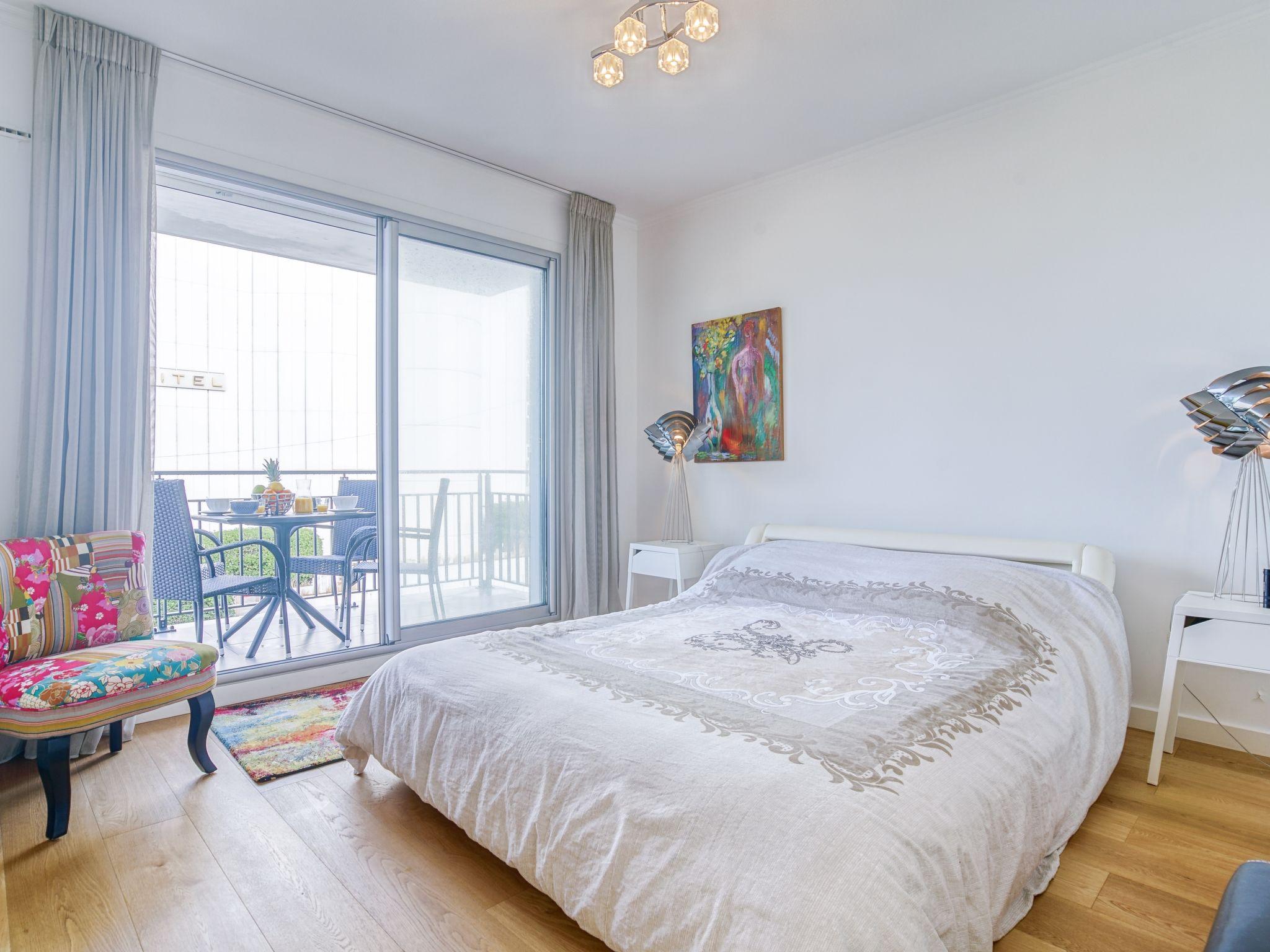 Foto 11 - Apartamento de 2 habitaciones en Biarritz con terraza y vistas al mar