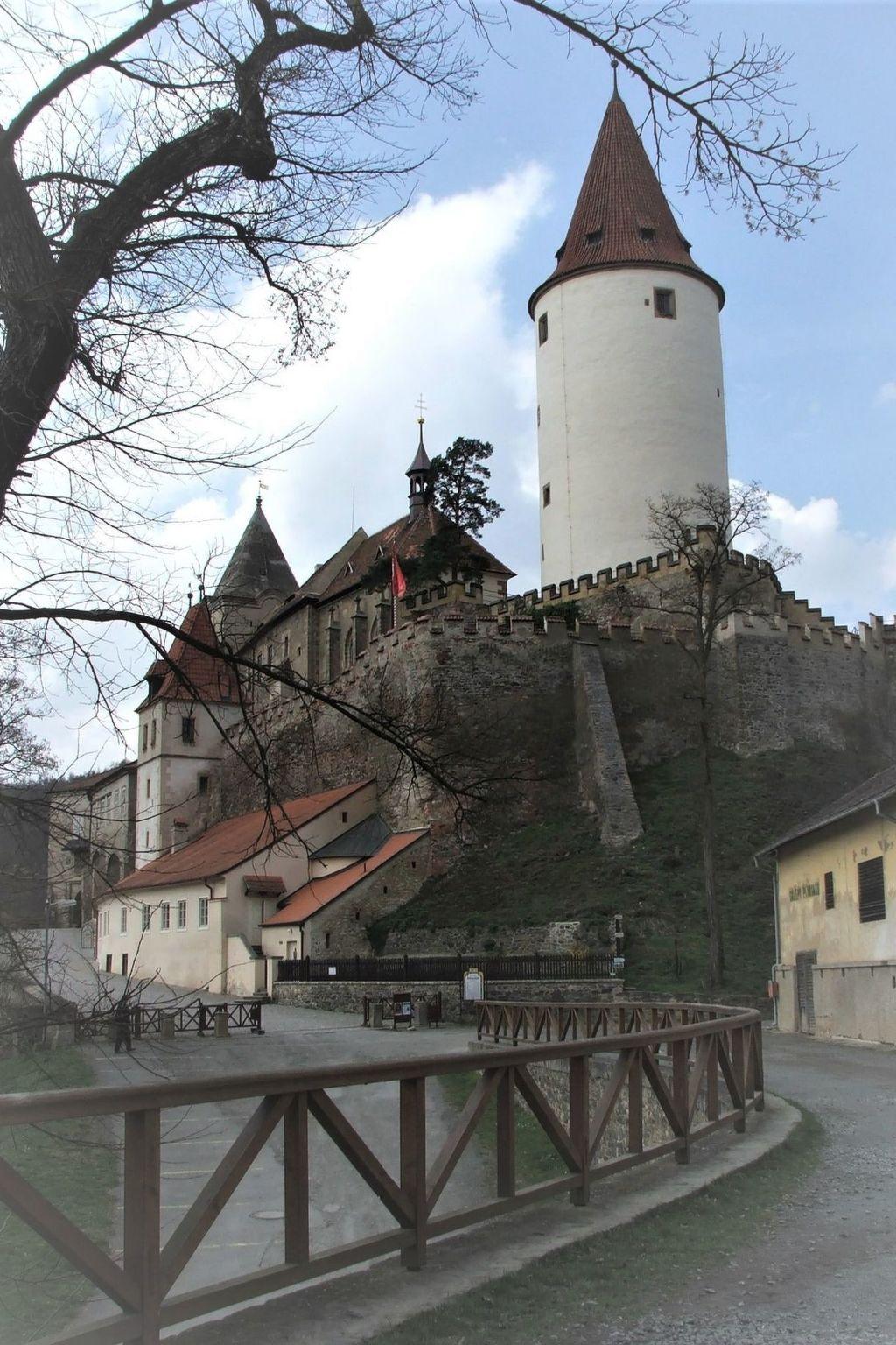 Photo 22 - 1 bedroom Apartment in Lány with swimming pool and garden