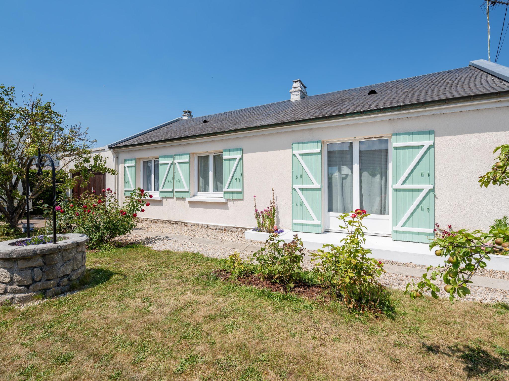 Foto 5 - Haus mit 3 Schlafzimmern in Dives-sur-Mer mit garten