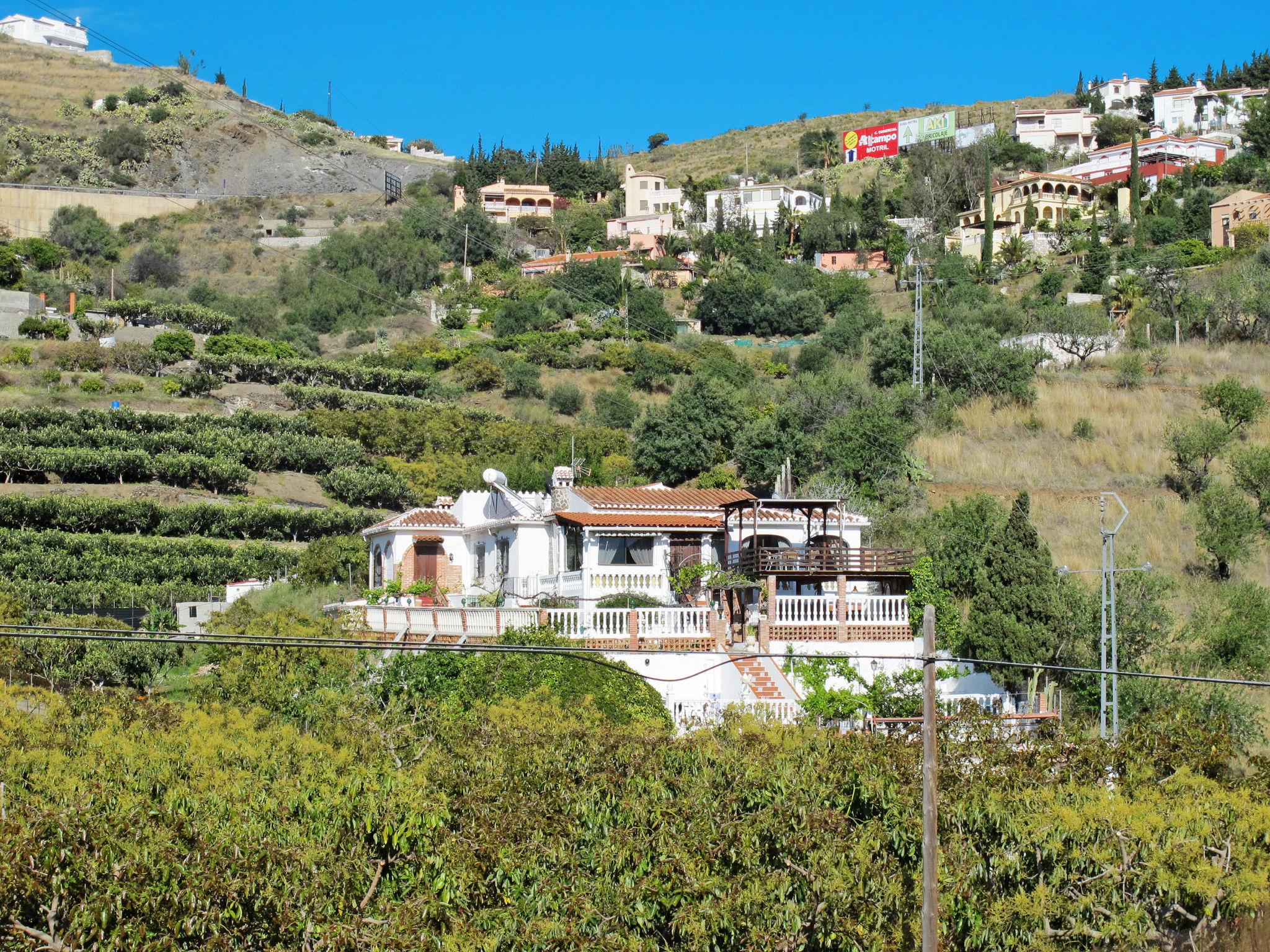 Photo 30 - 2 bedroom House in Almuñécar with private pool and sea view