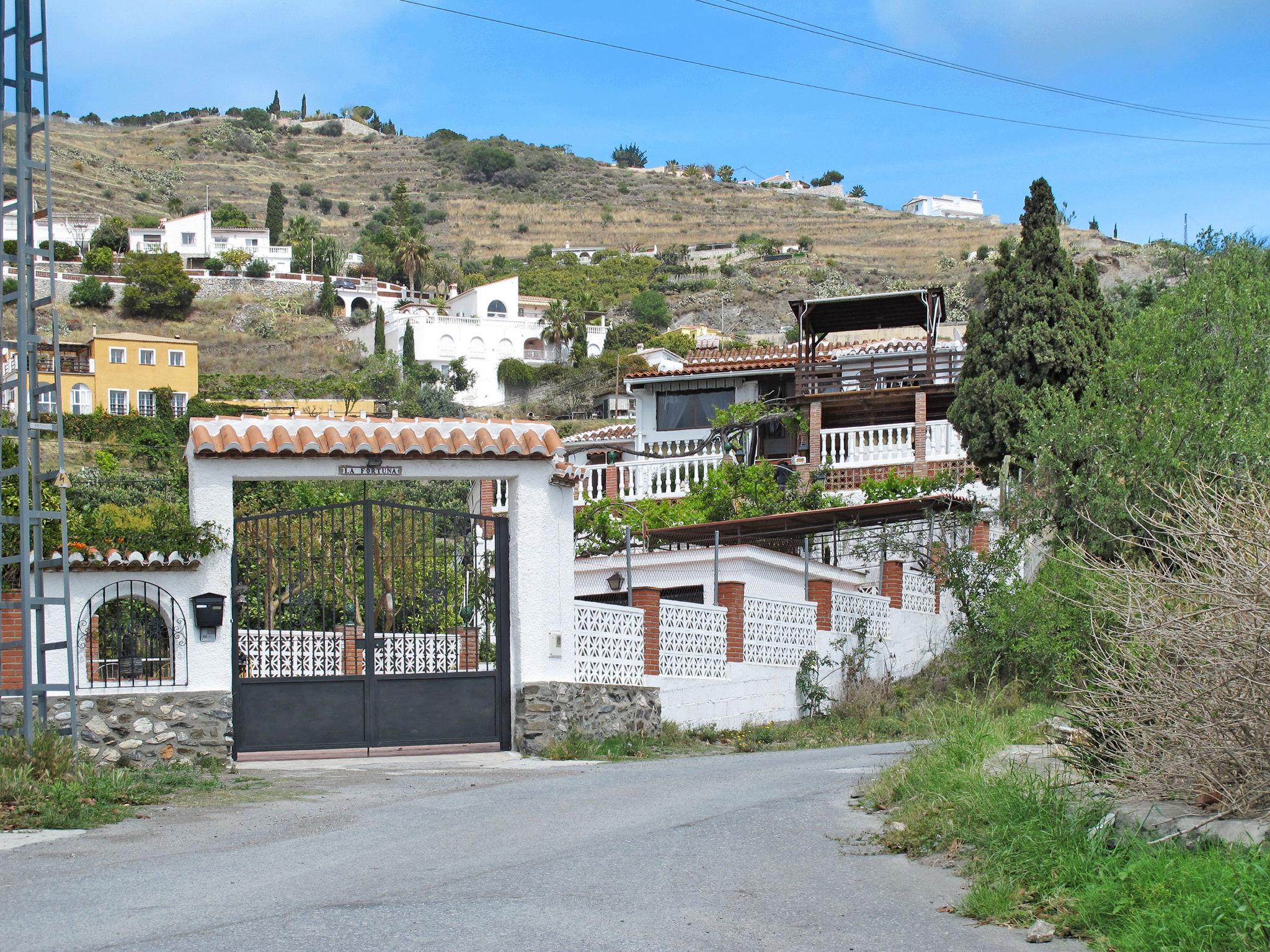 Foto 31 - Casa con 2 camere da letto a Almuñécar con piscina privata e vista mare